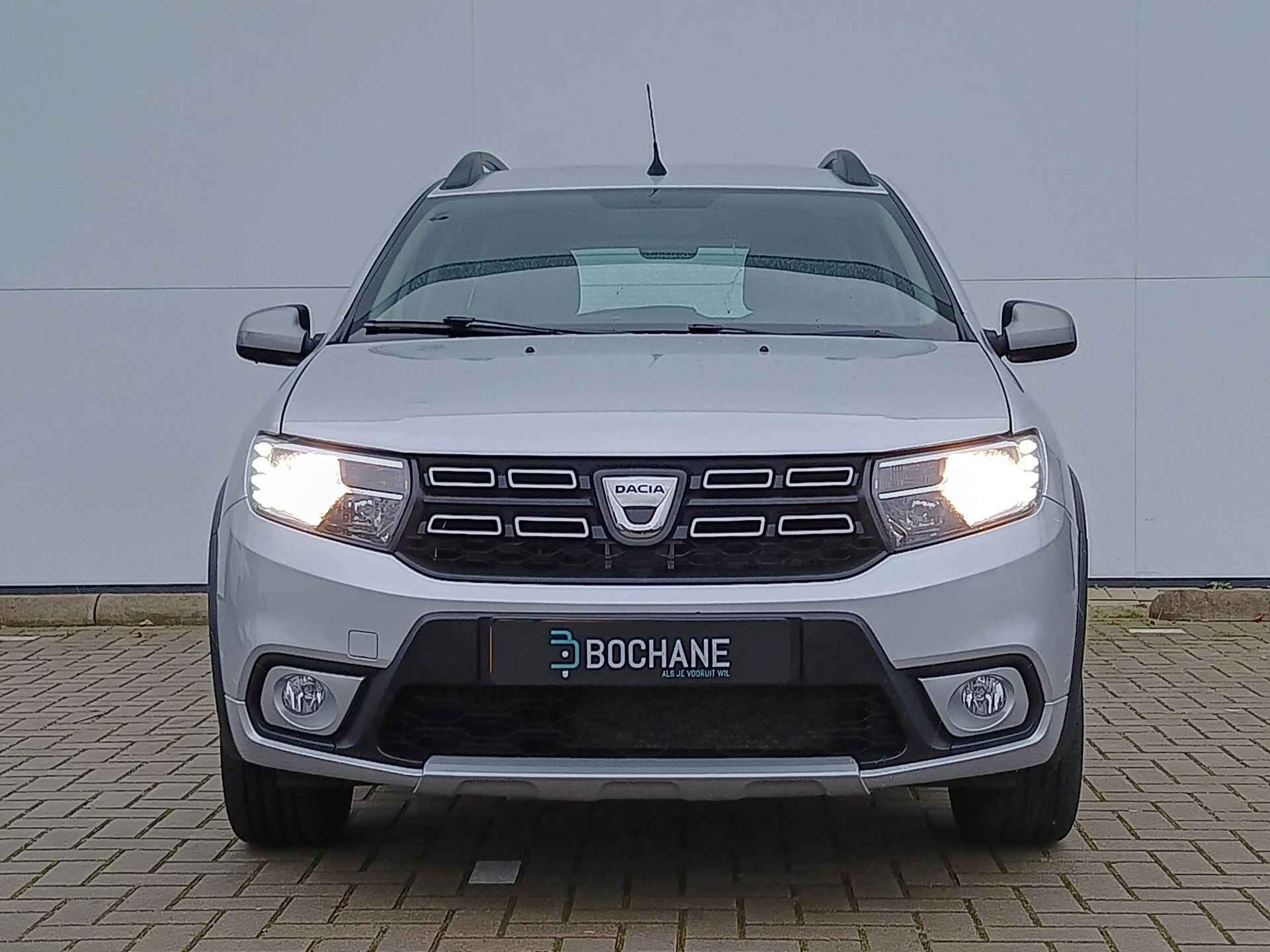 Dacia Logan MCV 0.9 TCe 90 Stepway Achteruitrijcamera / Navigatie - 14/36