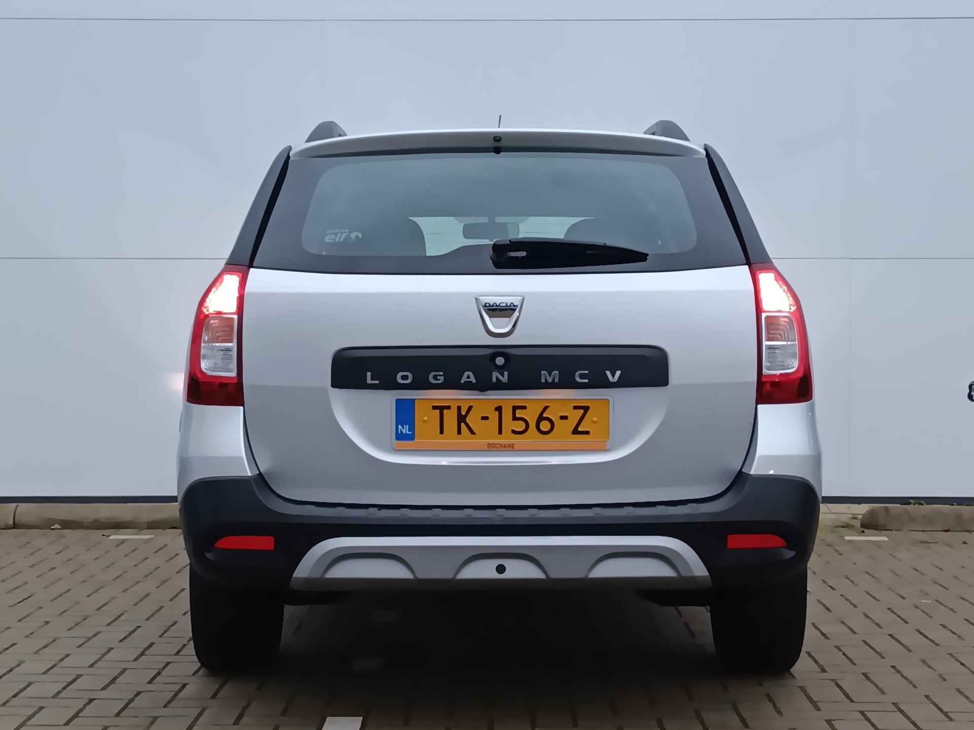 Dacia Logan MCV 0.9 TCe 90 Stepway Achteruitrijcamera / Navigatie - 15/36