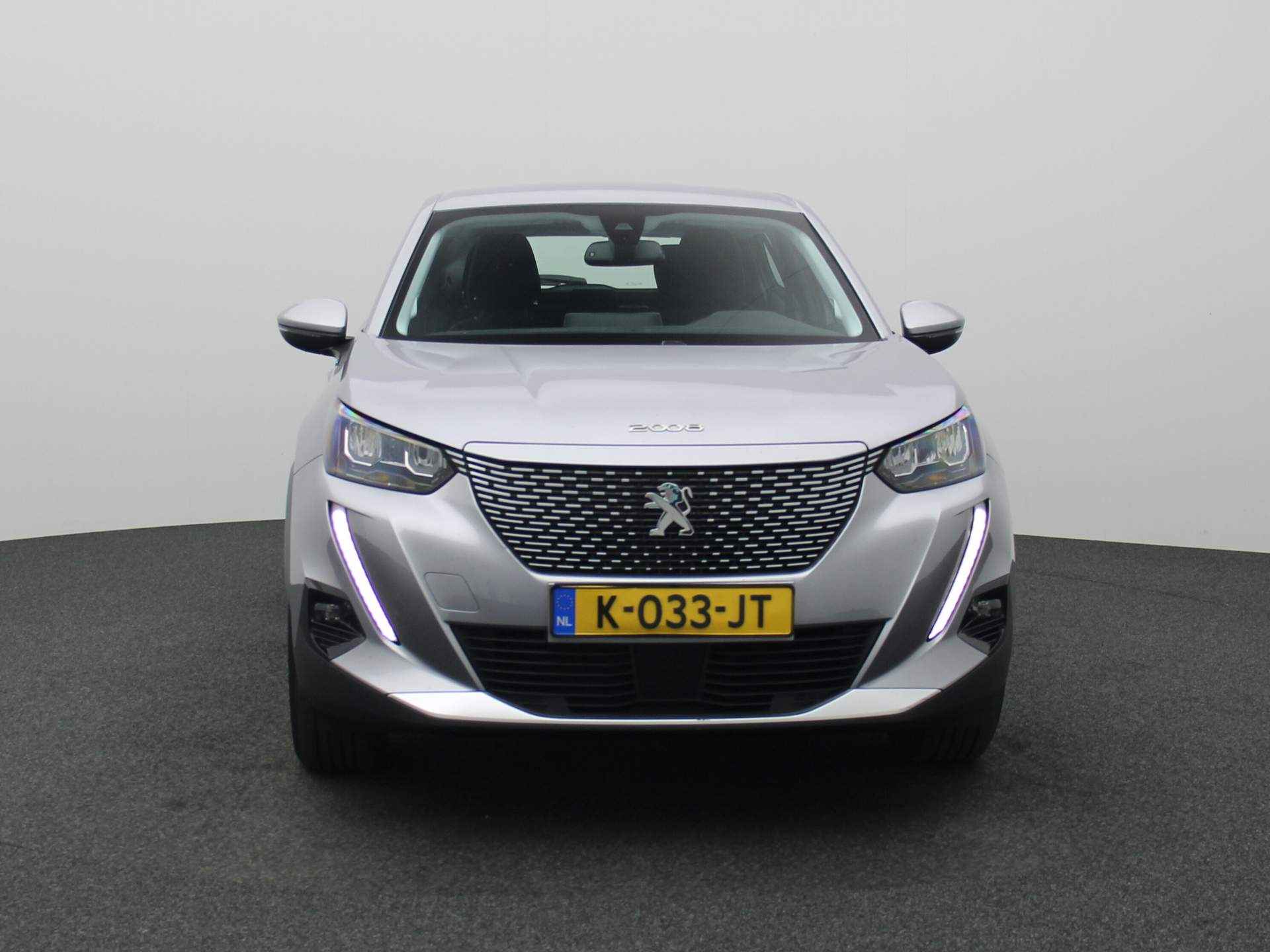Peugeot 2008 EV Active Pack 50 kWh | Navigatie | Camera | Cruise | Clima | Bluetooth | Carplay | 16" Lichtmetaal 16" Lichtmetaal | LED | DAB - 3/35