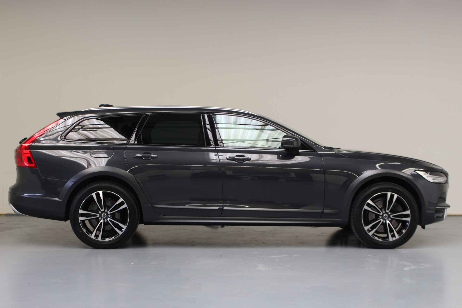 Volvo V90 Cross Country T5 AWD Plus | Rijklaarprijs | Leer | Trekhaak | - 3/50