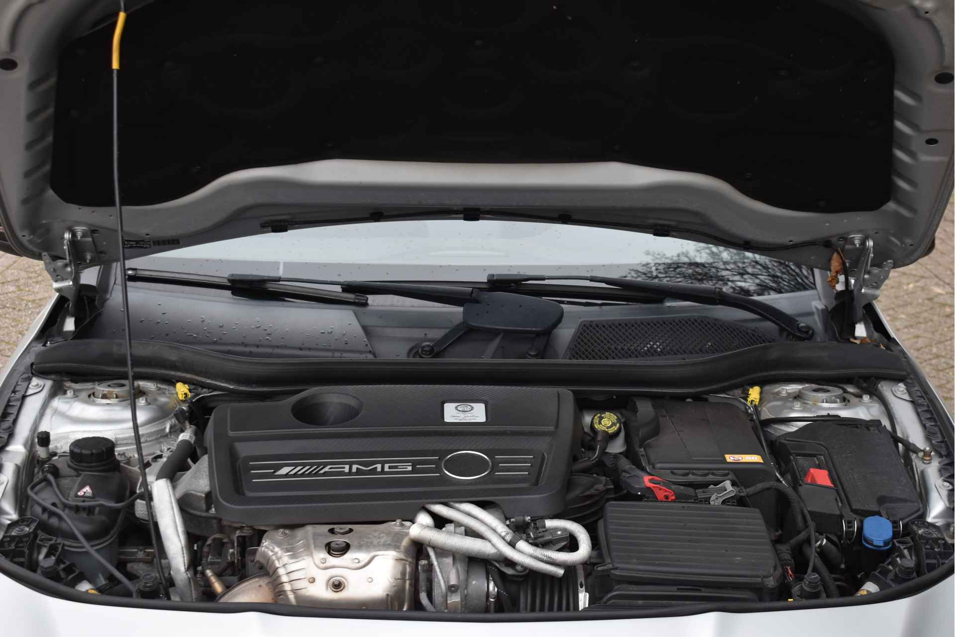 Mercedes-Benz CLA-Klasse 45 AMG 4MATIC 361 PK | NL-Ato | Matgrijs | Carbon | Open dak | Harman/Kardon | Camera | Elekt.stoel Memory | NAP - 13/68
