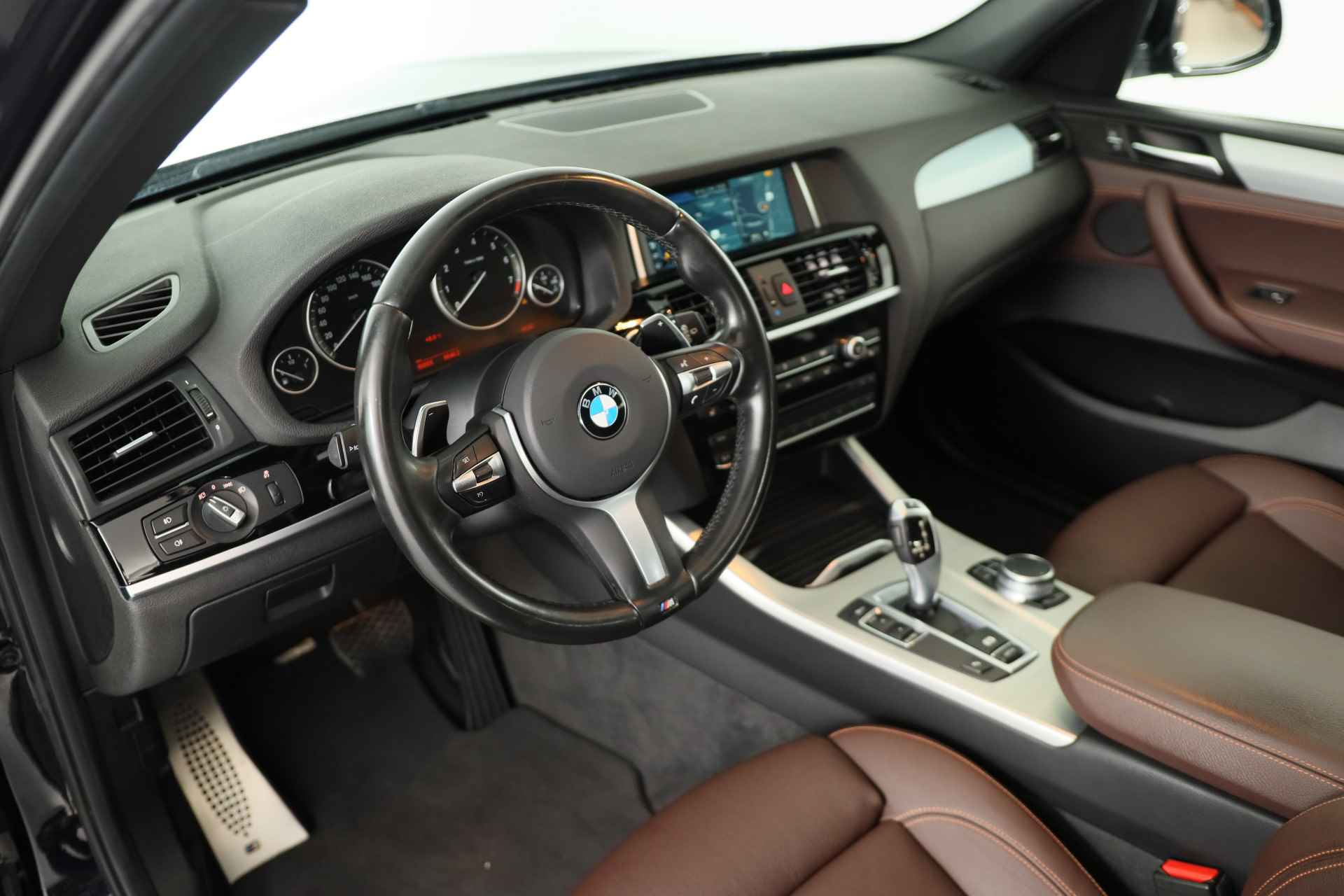 BMW X3 sDrive20i High Executive M Sport Edition | 1e Eigenaar! | Dealer Onderhouden! | LED | Comfort Stoelen | Leder | Pano | Clima | S - 7/38