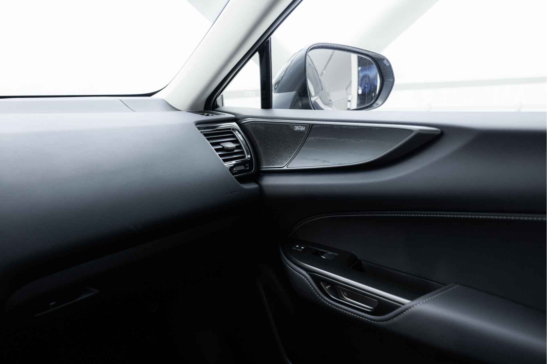 Lexus NX 350h AWD Executive Line | 4x4 | Achteruitrijcamera | Climate Control | Parkeersensoren | - 23/56