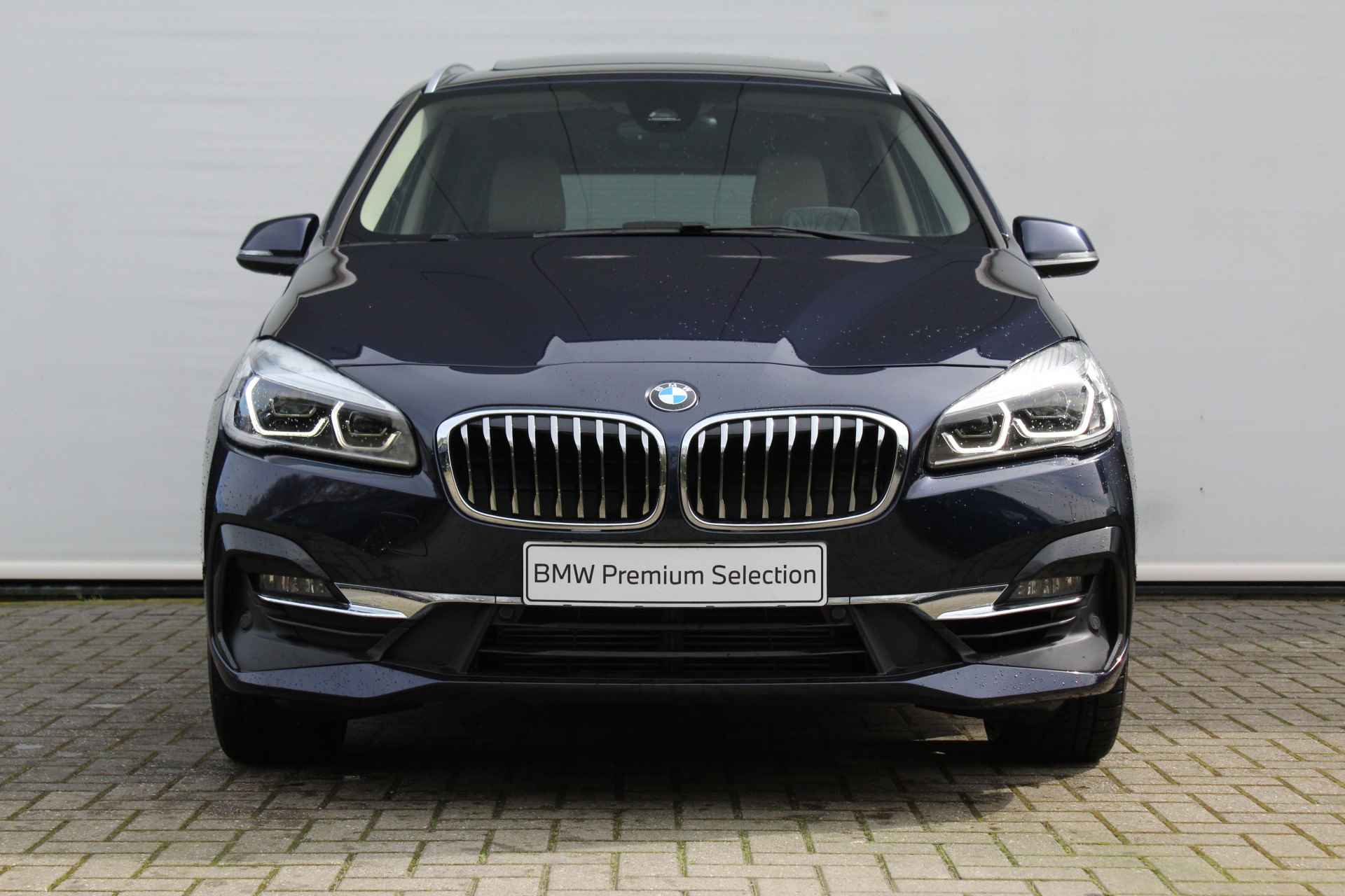 BMW 2 Serie Gran Tourer 218i 7p. High Executive Luxury Line Automaat / Panoramadak / Sportstoelen / Stoelverwarming / LED / Achteruitrijcamera / Park Assistant / Head-Up / Cruise Control - 5/28