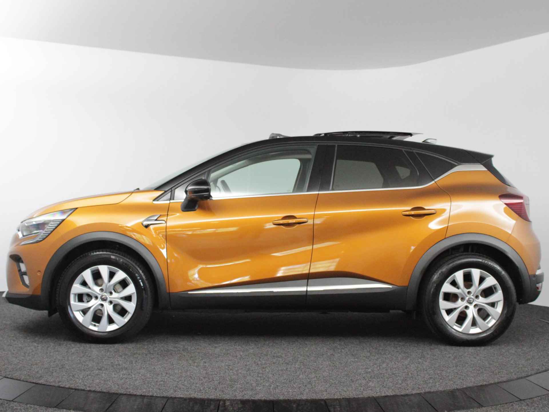 Renault Captur 1.3 TCe 130 EDC Intens | Dealer onderhouden! | Automaat | Navi 9,3" | Clima | Cruise | 360° camera - 9/58