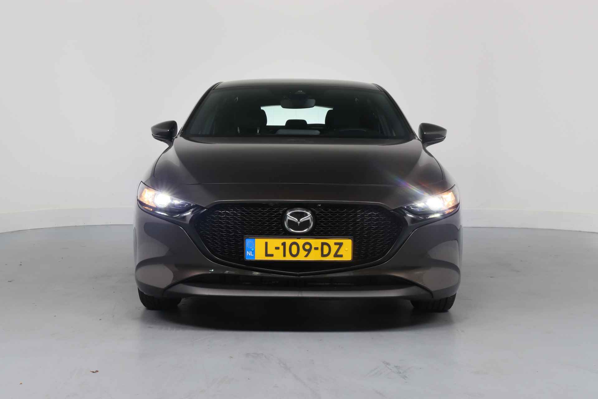 Mazda 3 2.0 e-SkyActiv-G M Hybrid 122 | LED | BLIS | Adaptive Cruise | HUD | Keyless | Parkeersensoren | Navigatie | Android Auto & Appl - 3/38