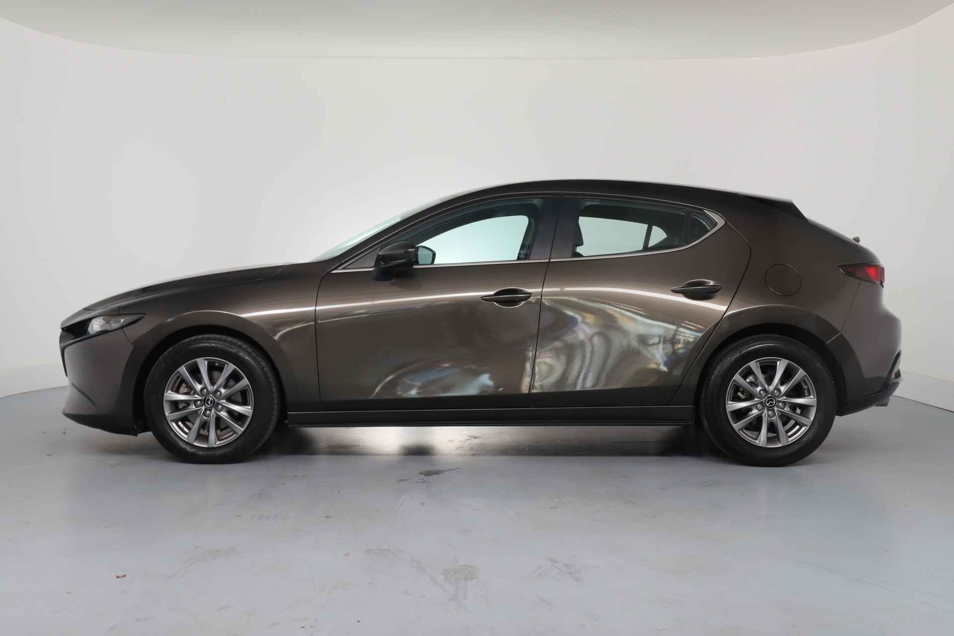 Mazda 3 2.0 e-SkyActiv-G M Hybrid 122 | LED | BLIS | Adaptive Cruise | HUD | Keyless | Parkeersensoren | Navigatie | Android Auto & Appl - 22/38