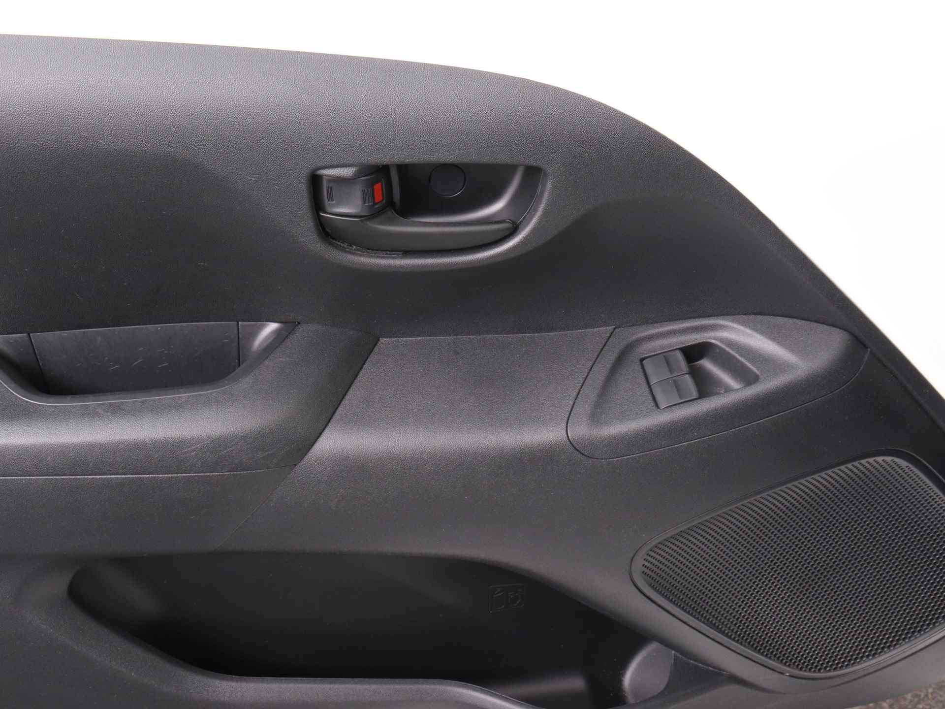 Peugeot 108 1.0 e-VTi Active | Airco | Bluetooth met streaming | Elektr. raam-en spiegelbed. | - 32/40