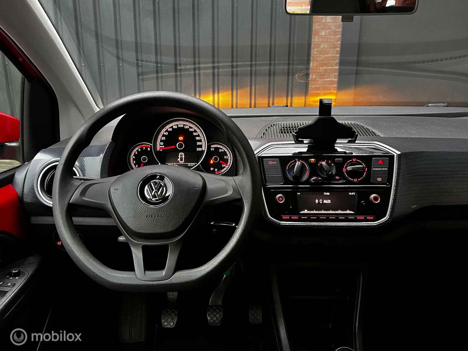 Volkswagen Up!|1.0 BMT|Move Up!|5Drs|Airco|Boekjes|Nap - 7/23