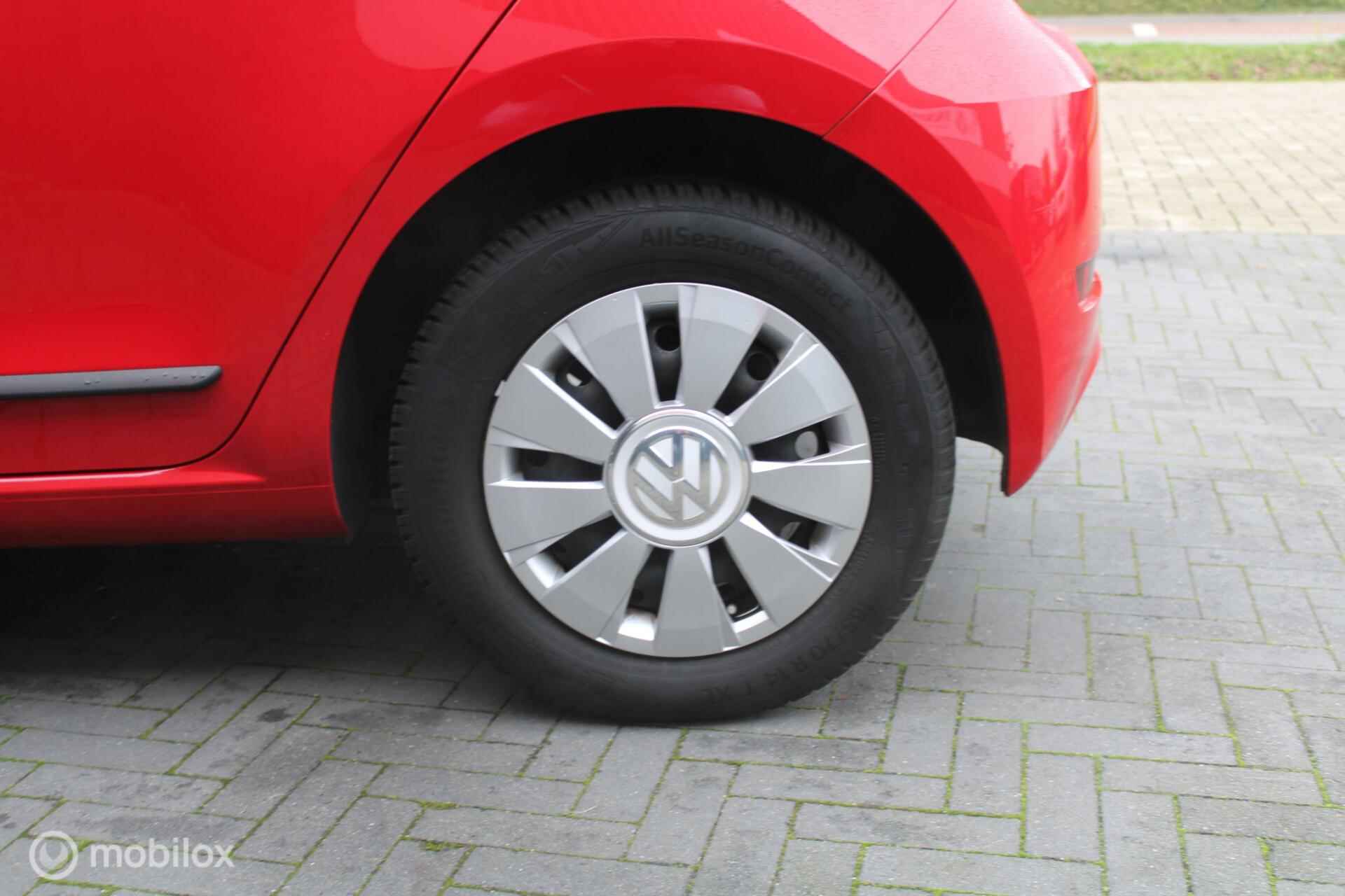 Volkswagen Up!|1.0 BMT|Move Up!|5Drs|Airco|Boekjes|Nap - 22/23