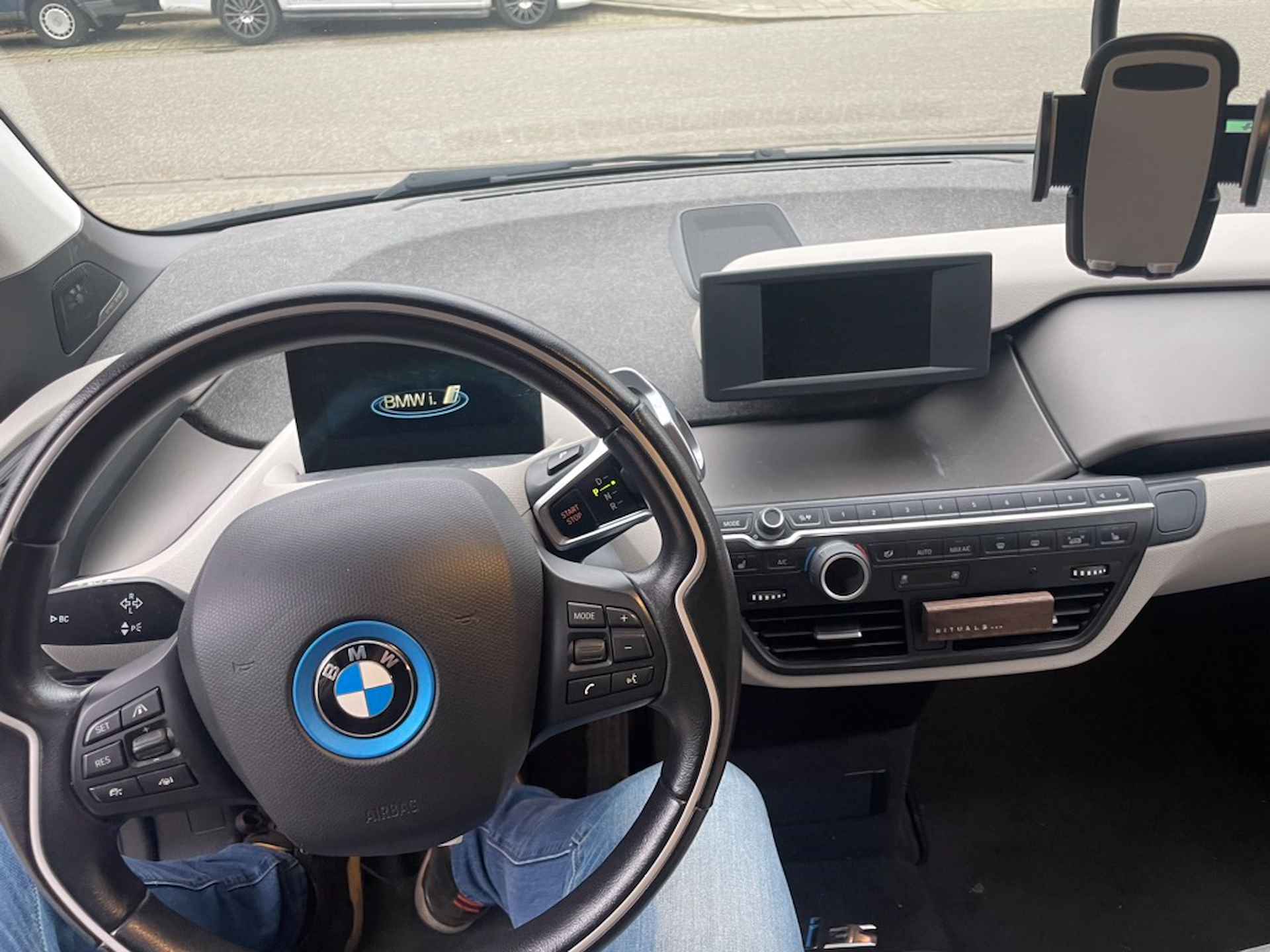 BMW i3 S Range Extender iPerformance 94Ah Pano en Navigatie - 14/14