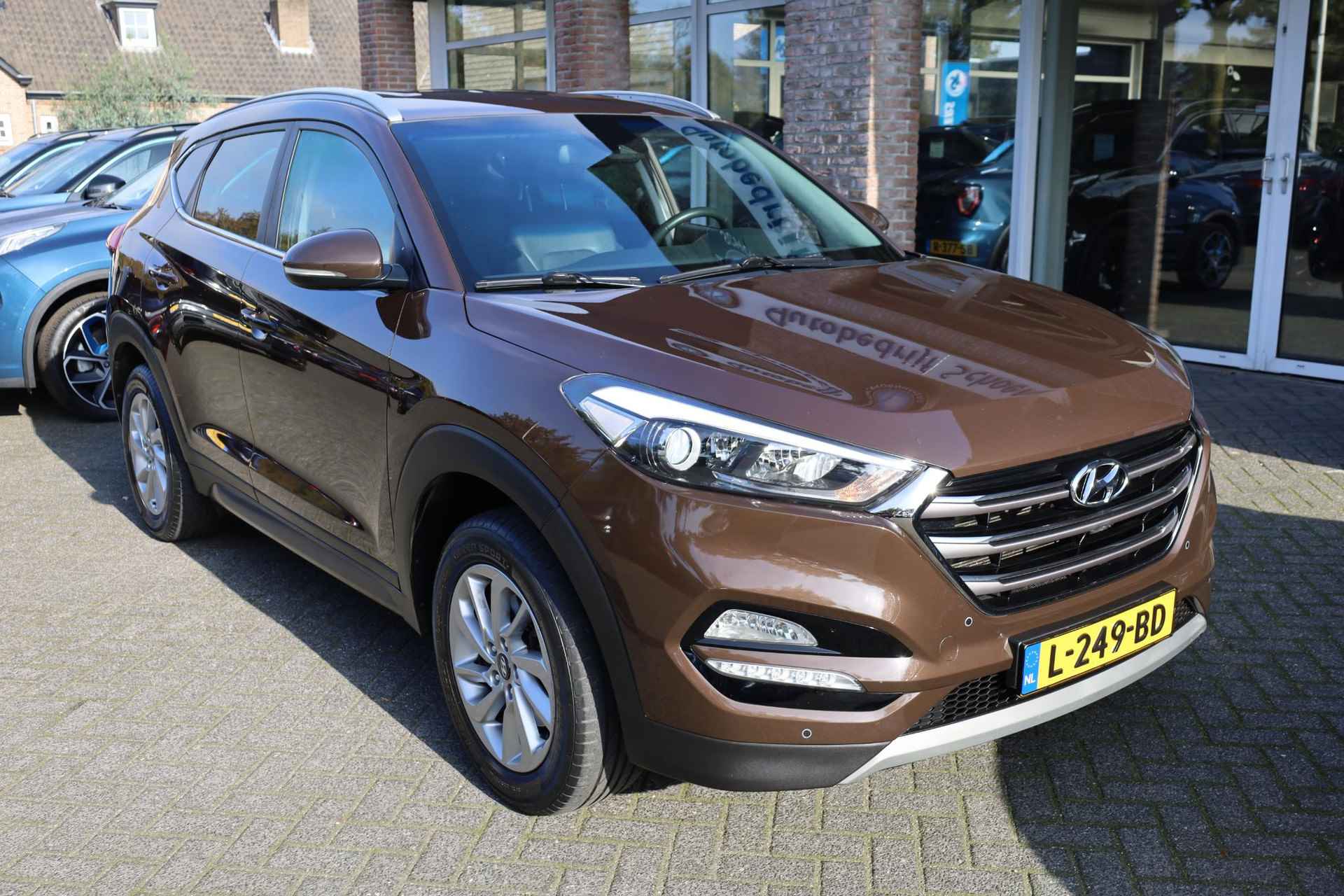 Hyundai Tucson 1.6 GDi Premium CAMERA LEER 4xSTOELVERWARMING TREKHAAK NAVI 17"LMV 2xKEYLESS ENZ - 5/62