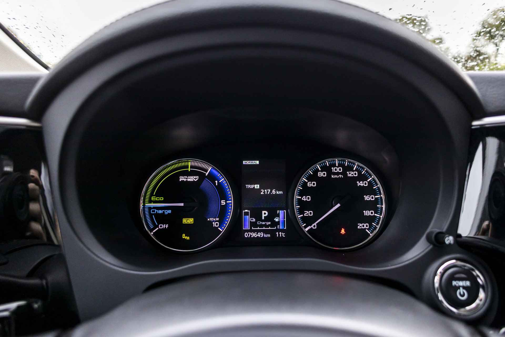 Mitsubishi Outlander 2.4 PHEV Intense | CAM | Carplay | Eerste eig. | NL Auto | Keyless | 18" | Stoelverw. | LED | - 9/36