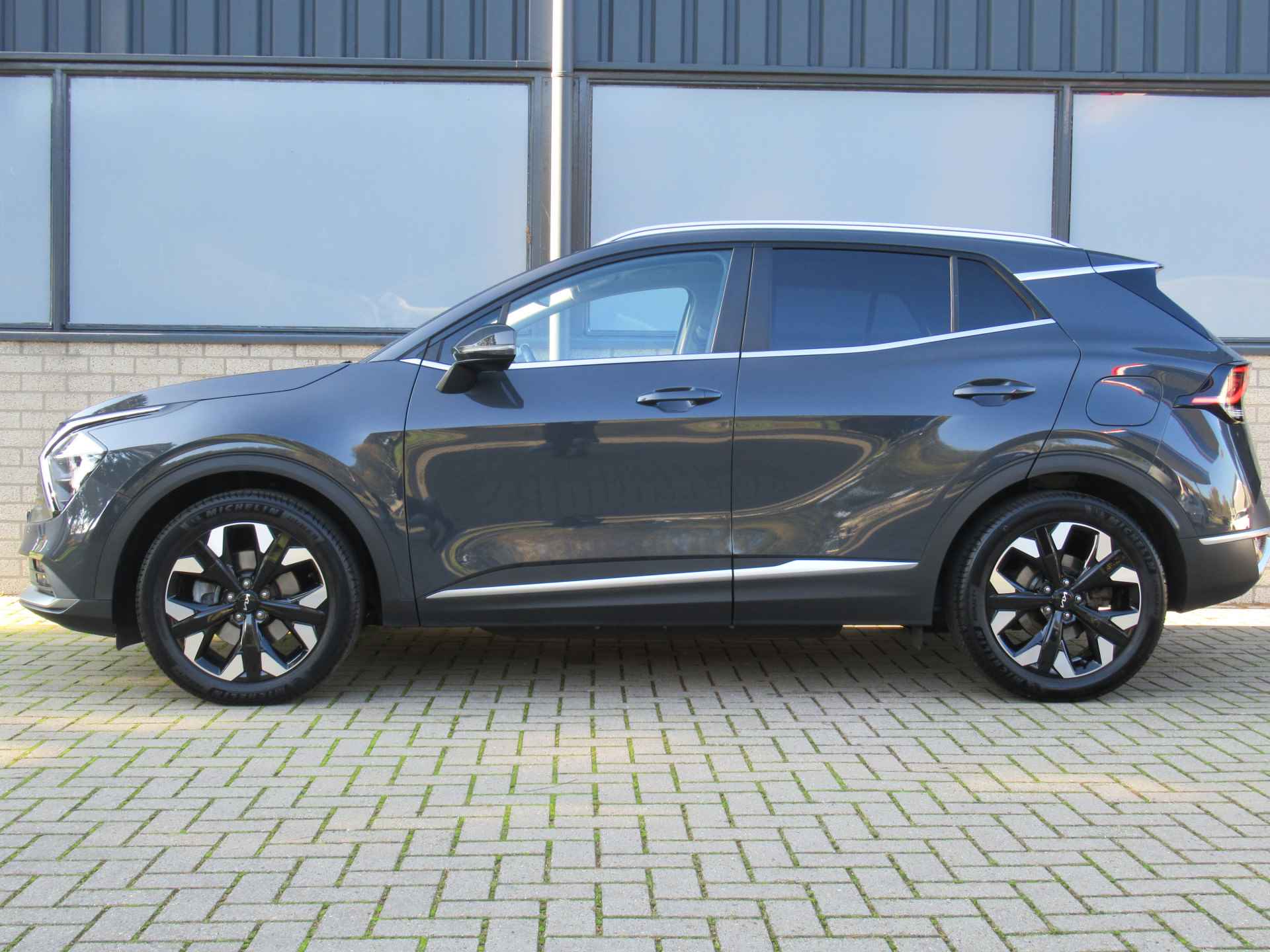 Kia Sportage 1.6 T-GDI PHEV Plug-in 265 PK Hybrid AWD Edition 1e eigen | dealer onderh | 19"inch | elektr.stoelen | LED kopl - 7/32