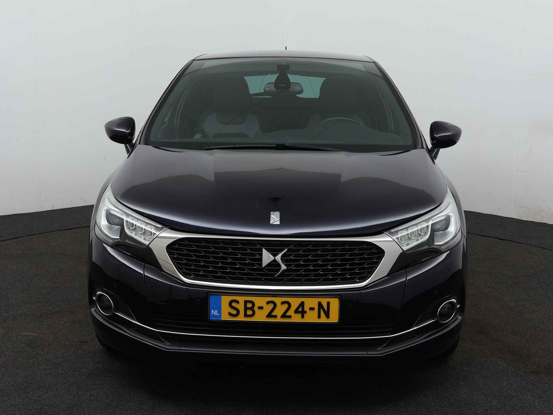 DS DS 4 Crossback PureTech 130 PK Business | Achteruitrijcamera | Parkeersensoren voor en achter | Keyless Entry en Start | Dodehoekdetectie - 20/25