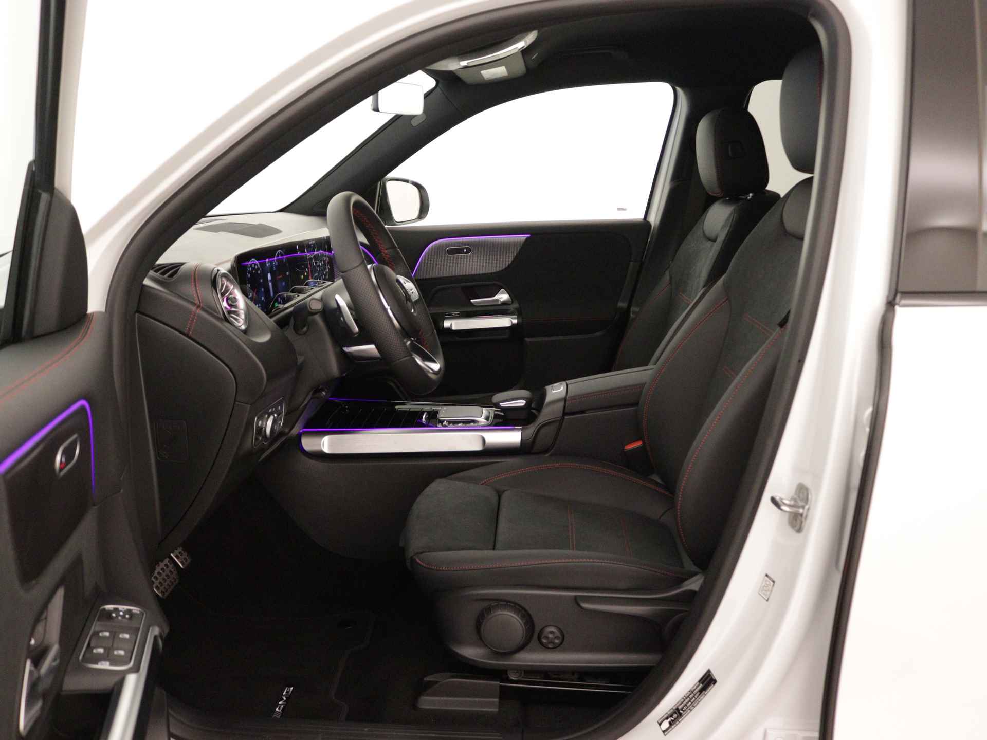 Mercedes-Benz EQB 250+ Business Edition 71 kWh | AMG Line | Business Plus pakket | Nightpakket | KEYLESS-GO comfort pakket | Dodehoekassistent | EASY PACK achterklep |  Parkeerpakket met 360°-camera | - 20/43