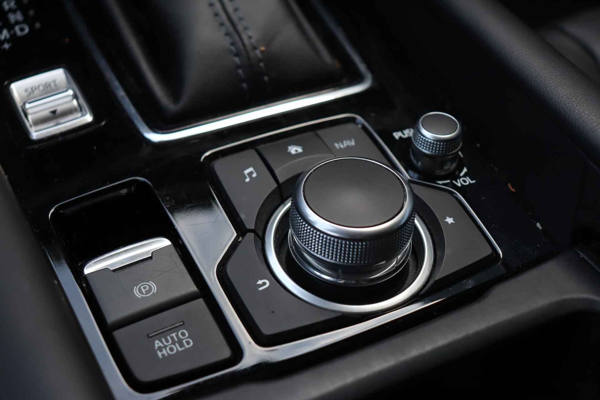 Mazda 6 Sportbreak 2.0 SkyActiv-G 165 Business Comfort / Leder / 360° Camera / Elektrische stoel memory - 21/34