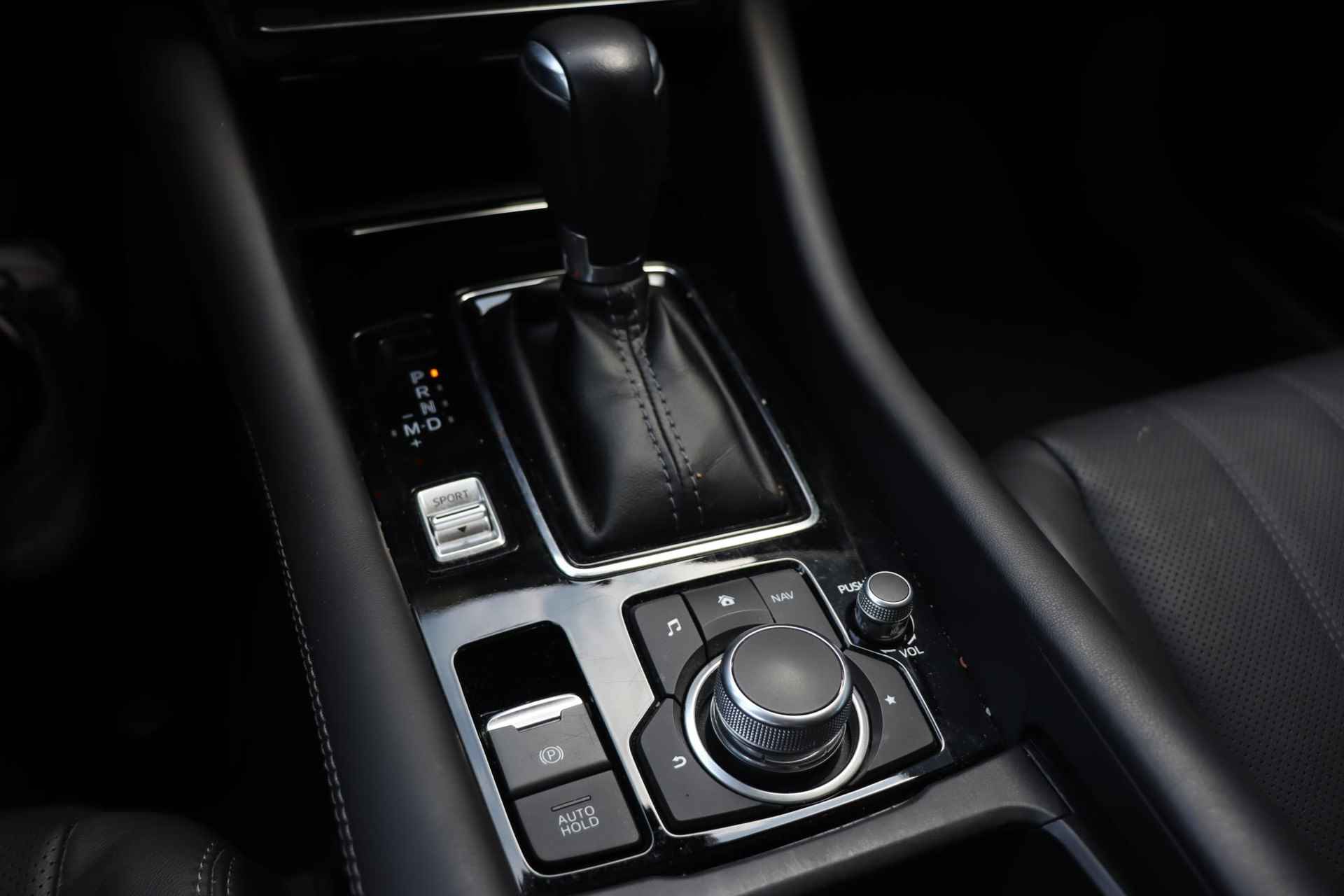 Mazda 6 Sportbreak 2.0 SkyActiv-G 165 Business Comfort / Leder / 360° Camera / Elektrische stoel memory - 22/34