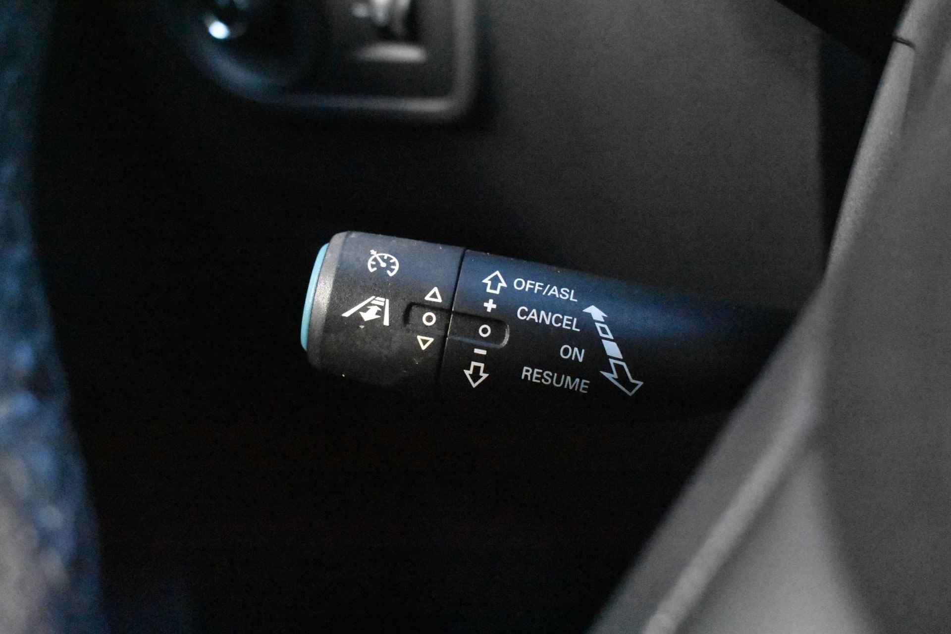 MG ZS EV Luxury 45 kWh 143pk | Leder | Panorama-dak | Stoelverwarming | Navigatie | Apple Carplay & Android Auto | 1e eigenaar | Automaat - 34/39