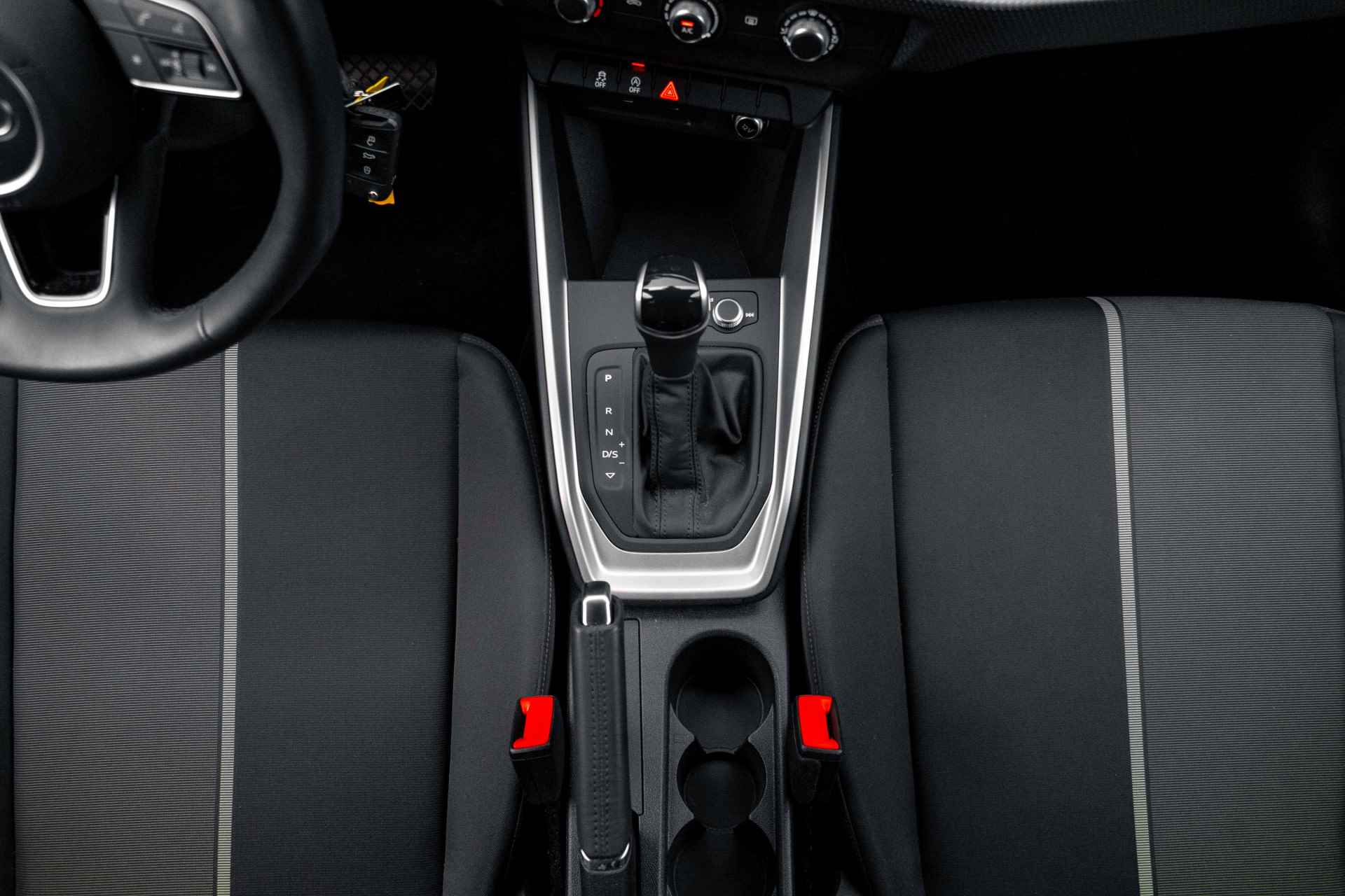 Audi A1 Sportback 25 TFSI Pro Line S-tronic 7 | Audi virtual cockpit | Apple Carplay & Android Auto | Multifunctioneel lederen stuurwiel - 15/42