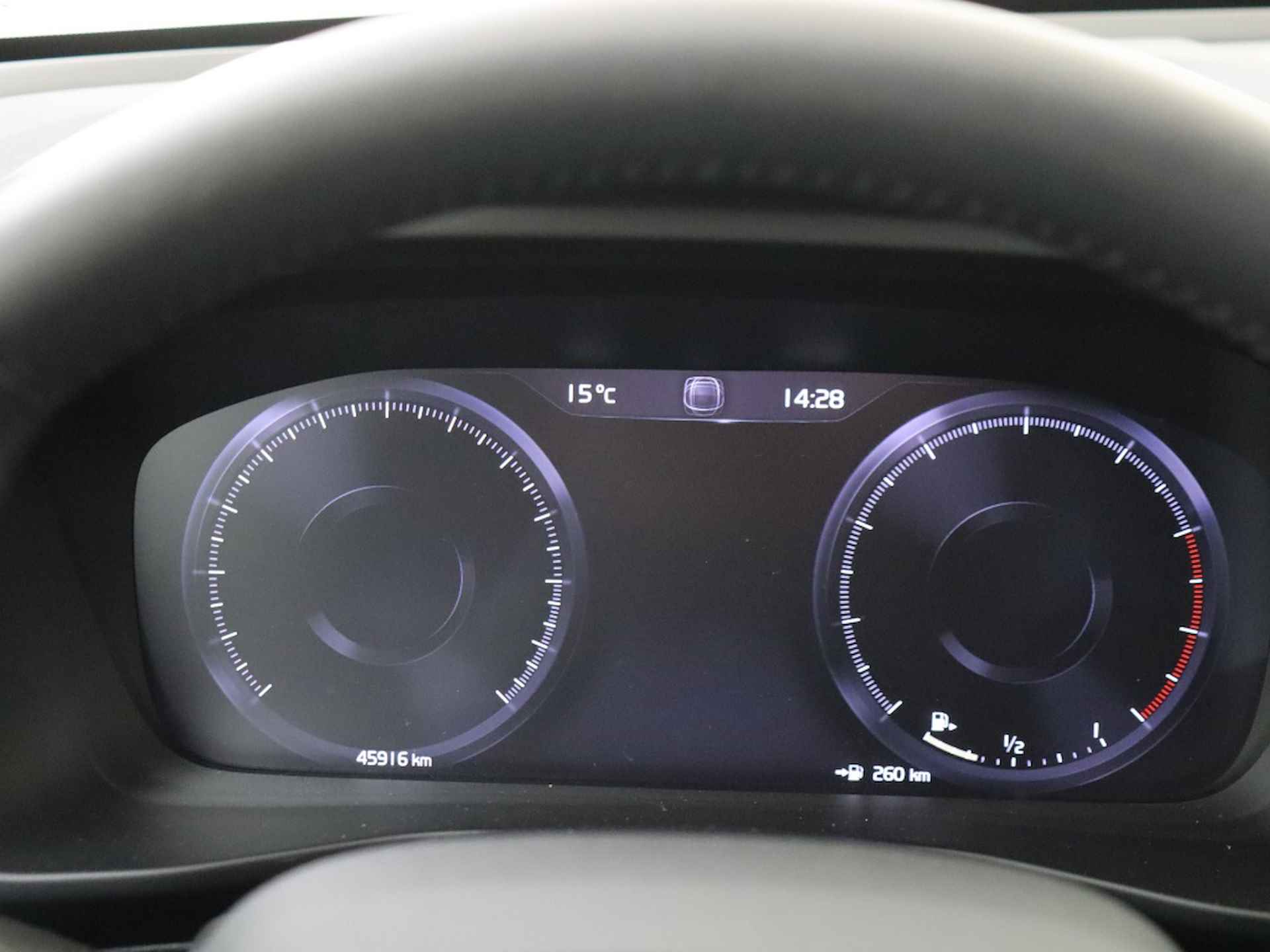 Volvo XC40 1.5 T2 Momentum. Core | Sensus navigatiepakket | Stoel en stuurw - 21/35