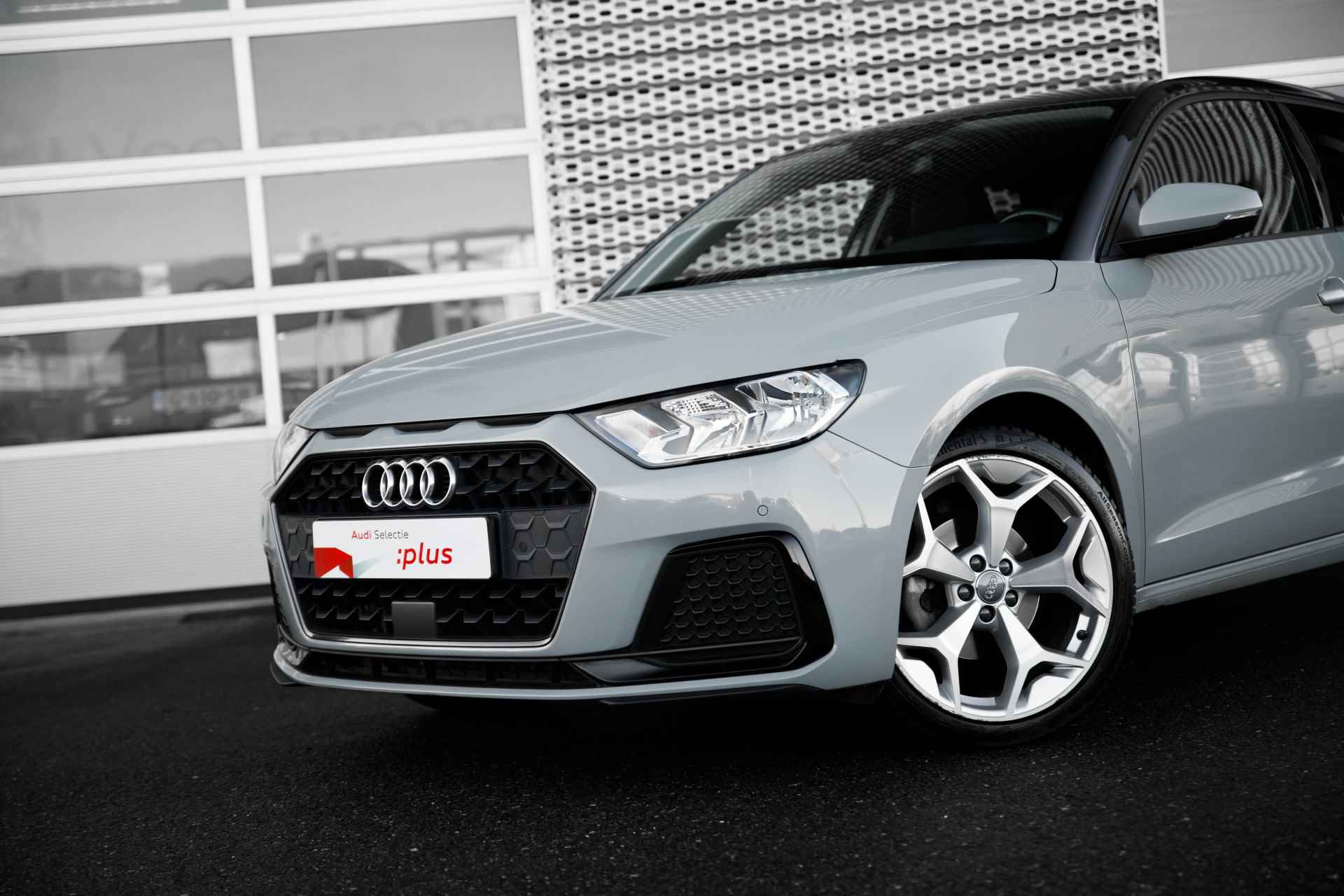 Audi A1 Sportback 35 TFSI 150pk S Line | Parkeersensoren | Stoelverwarming | 18" - 16/39