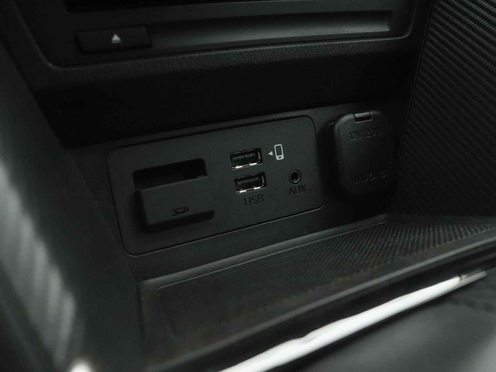 Mazda CX-3 2.0 SkyActiv-G TS+ met navigatie, Apple CarPlay, achteruitrijcamera, afneembare trekhaak en all-weather banden : dealer onderhouden - 34/43