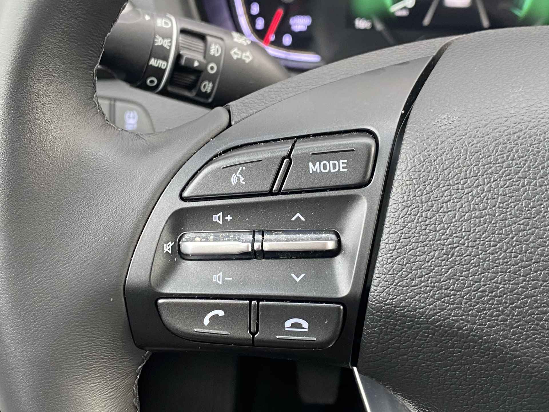Hyundai i30 Wagon 1.0 T-GDI 120pk MHEV Comfort Smart | Camera | Climate | Keyless | NL. Auto | Full Led | Navigatie | 16" Lichtmetaal | Park - 18/30
