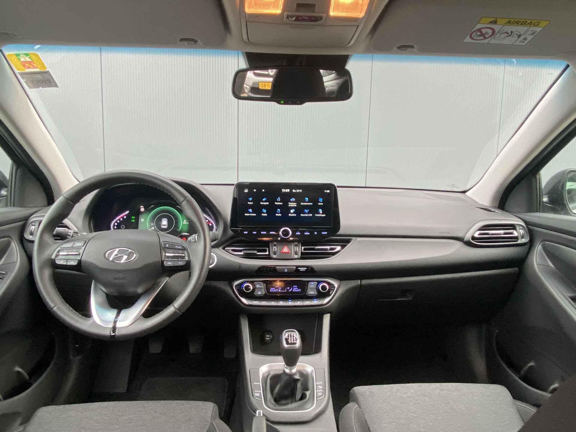 Hyundai i30 Wagon 1.0 T-GDI 120pk MHEV Comfort Smart | Camera | Climate | Keyless | NL. Auto | Full Led | Navigatie | 16" Lichtmetaal | Park - 21/30