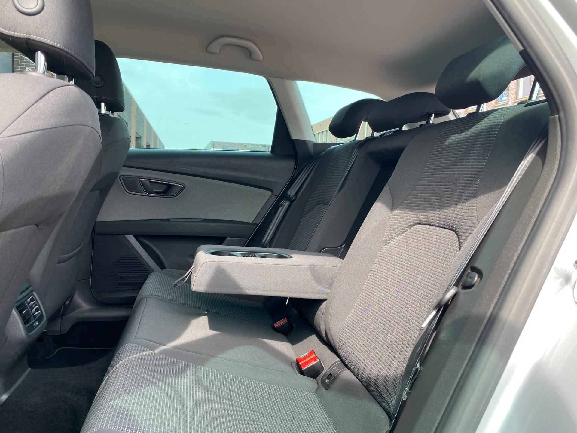 Seat Leon ST 116 PK STI Style Business Intense | Automaat | LED | Apple CarPlay | Navi | Garantie - 16/37
