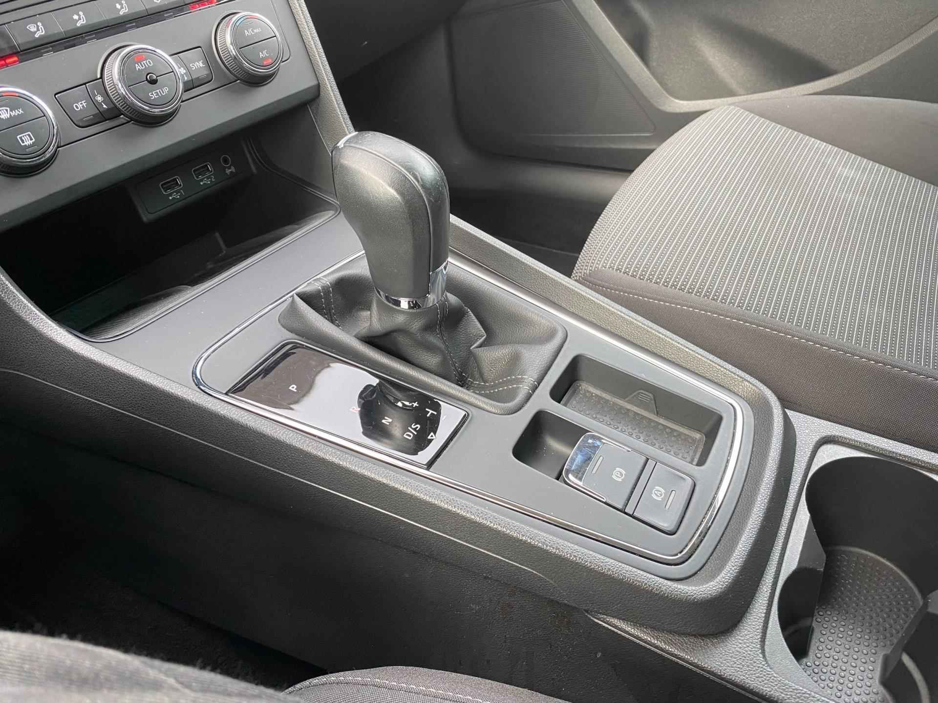 Seat Leon ST 116 PK STI Style Business Intense | Automaat | LED | Apple CarPlay | Navi | Garantie - 23/37