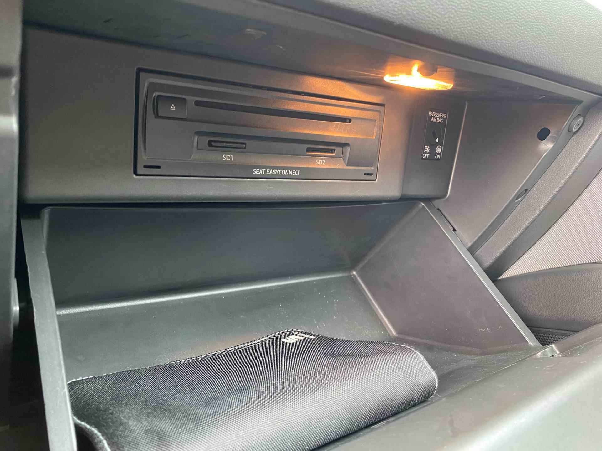 Seat Leon ST 116 PK STI Style Business Intense | Automaat | LED | Apple CarPlay | Navi | Garantie - 30/37