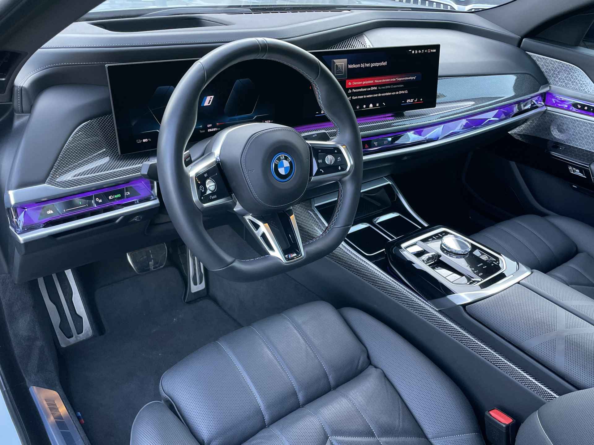 BMW i7 M70 xDrive | Sky Lounge | TV | Bowers & Wilkins Diamond | 4x Stoelverw / Ventilatie / Massage | Co Pilot | Iconic Glow | NP: €223.000 - 10/41