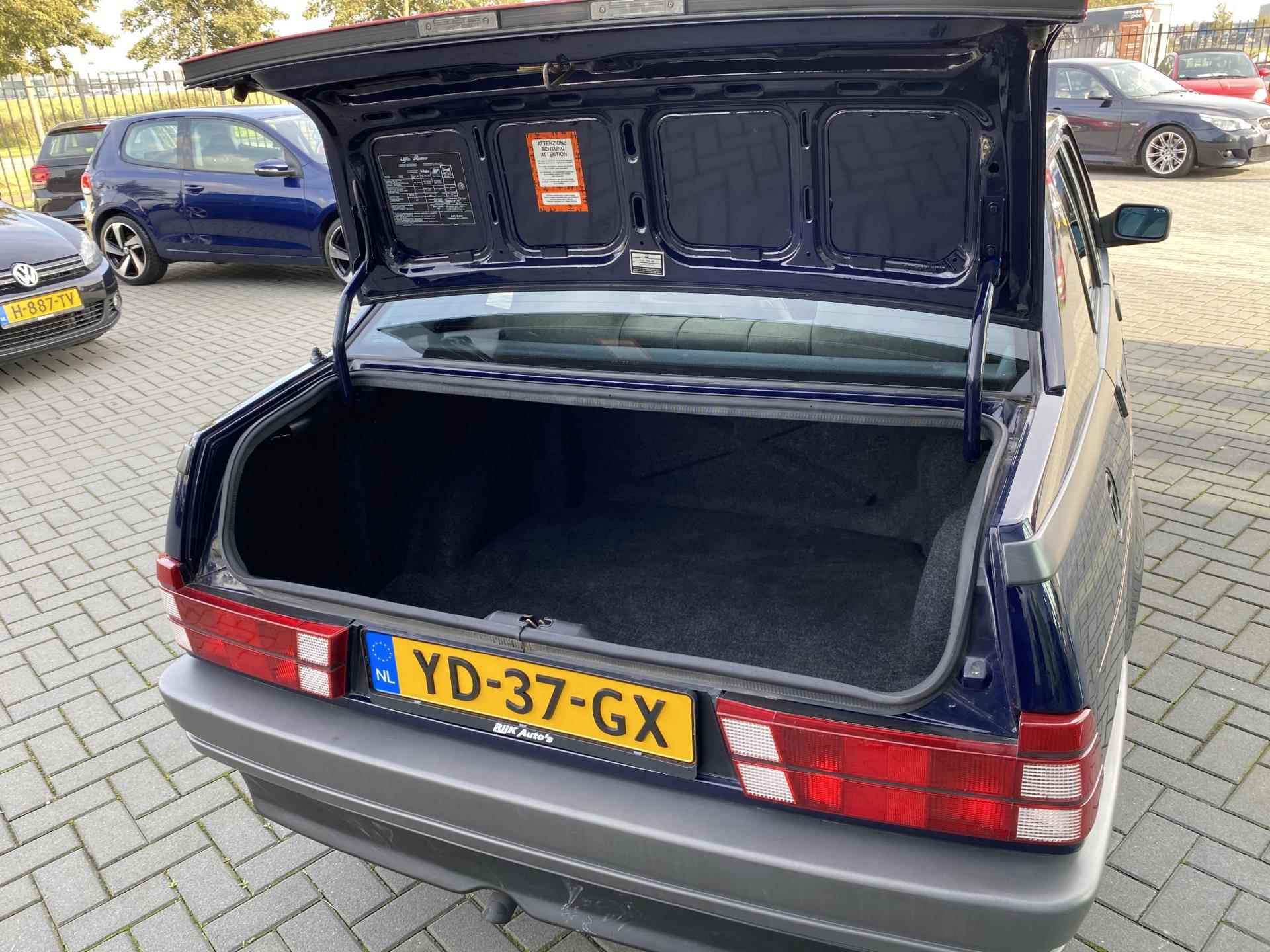 Alfa Romeo 75 1.8 Super Staat * NAP * NL Auto - 18/32