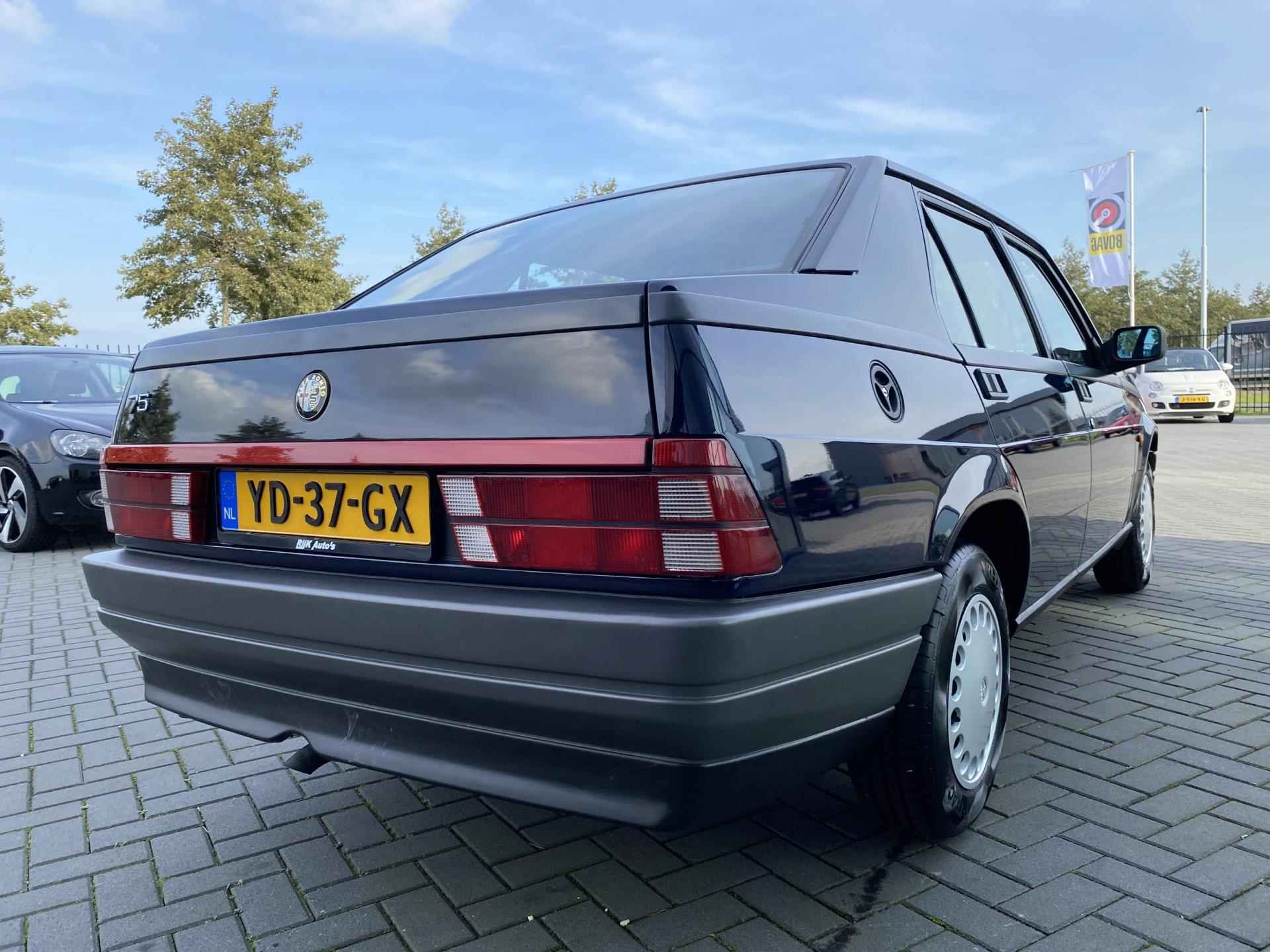 Alfa Romeo 75 1.8 Super Staat * NAP * NL Auto - 22/32