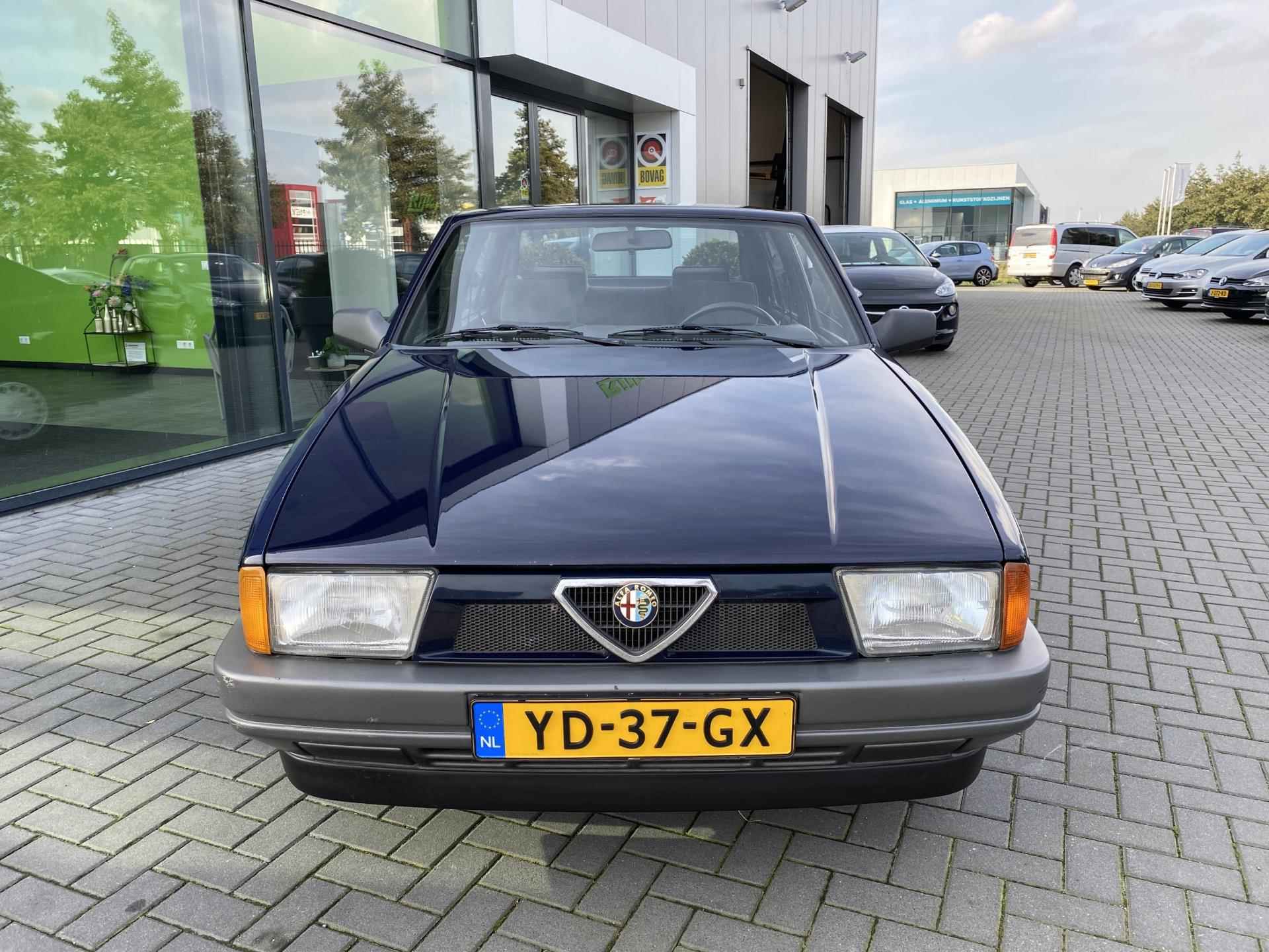 Alfa Romeo 75 1.8 Super Staat * NAP * NL Auto - 26/32