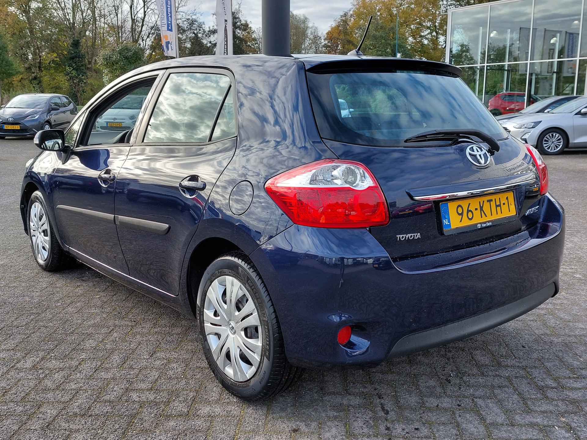 Toyota Auris 1.3 16v 101pk Aspiration 5-Deurs | Origineel NL | Navi | Clima | Cruise | Bluetooth Carkit+Streaming | Elek.Inklap.Spiegels | Cv+Ab | Stuurbekrachtiging - 5/36