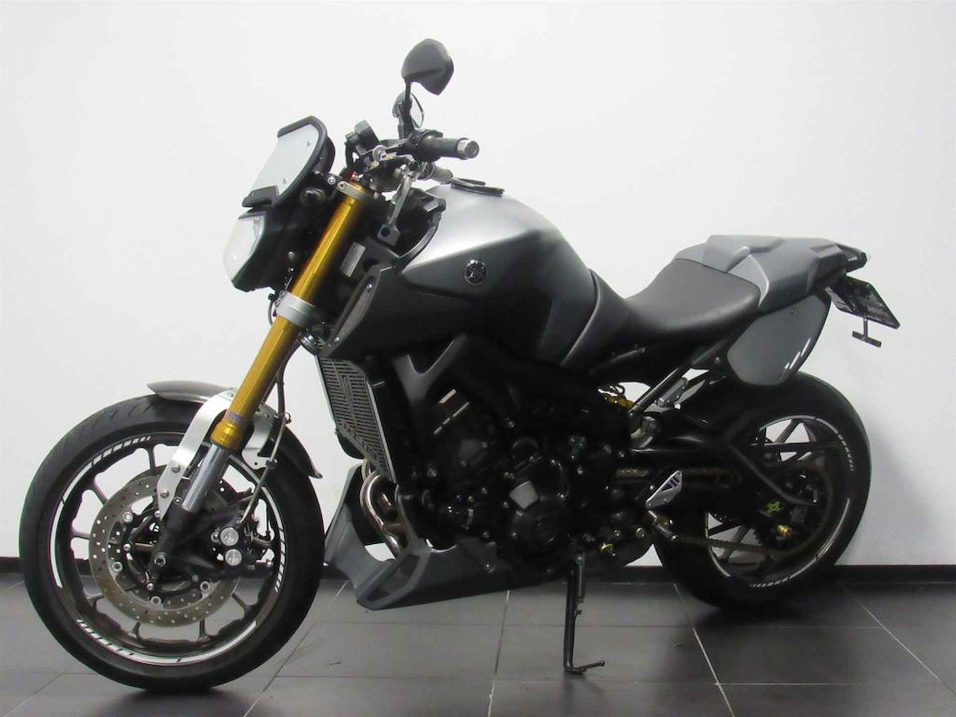 Yamaha MT-09 SPORT TRACKER - 3/14