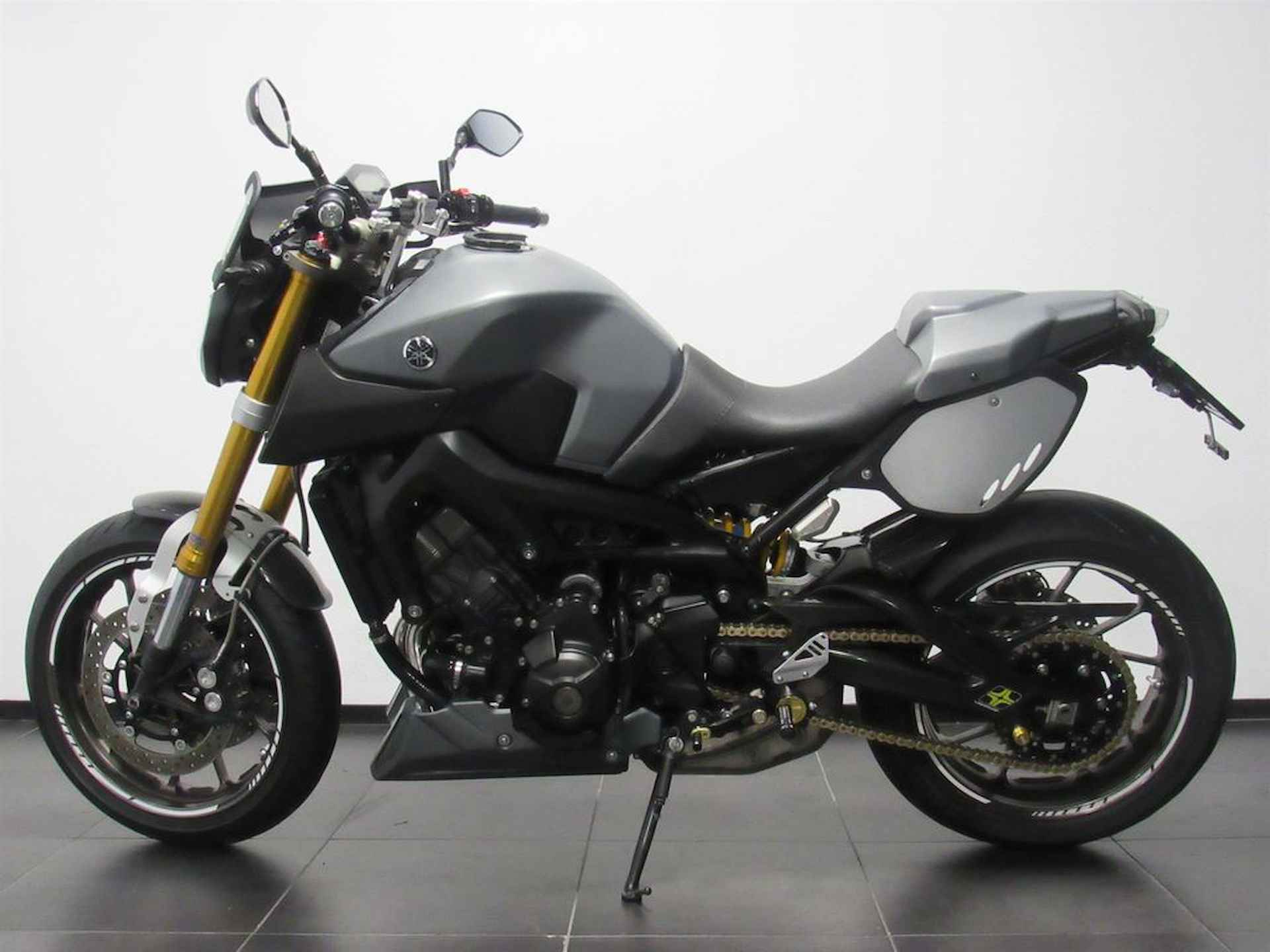 Yamaha MT-09 SPORT TRACKER - 4/14