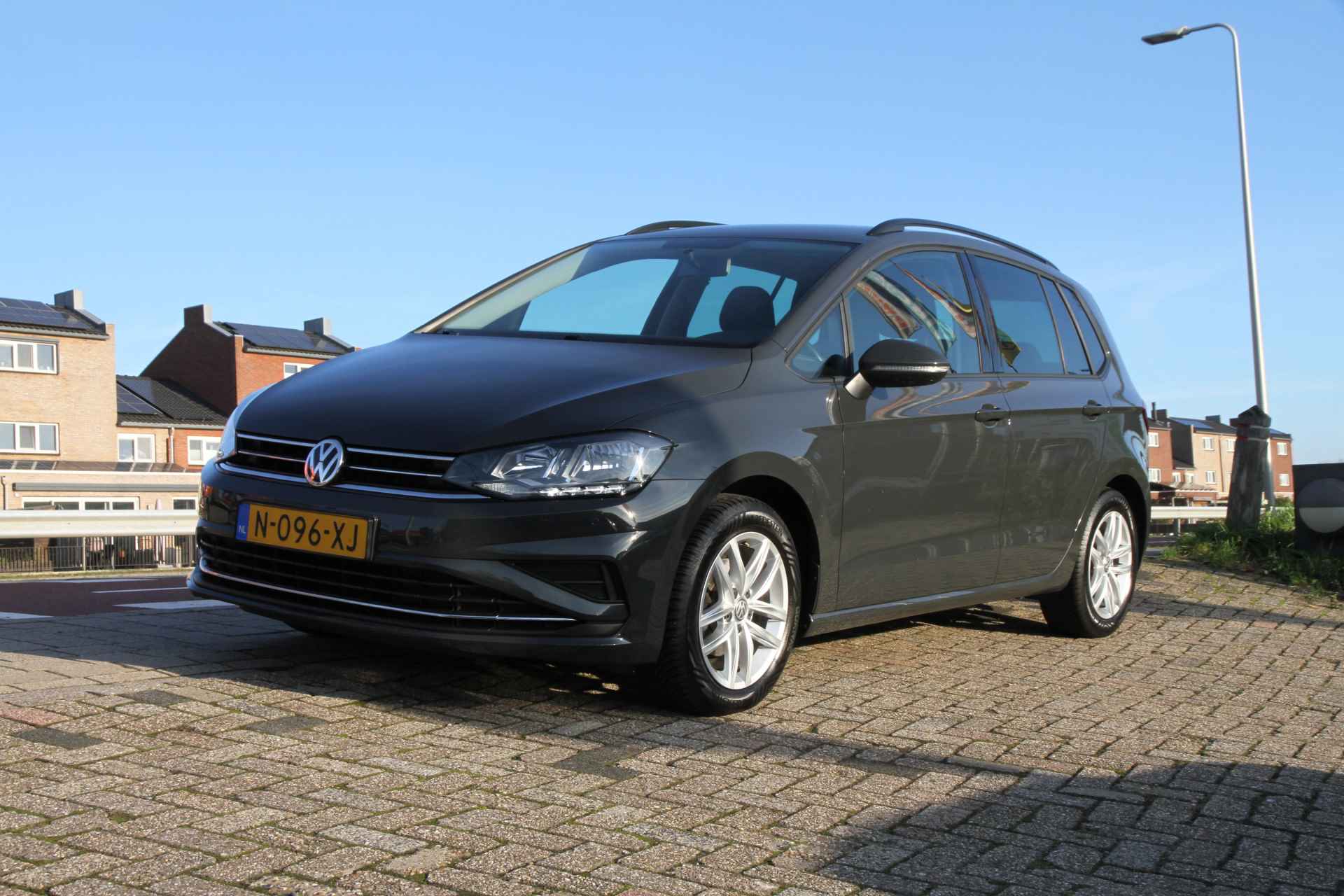 Volkswagen Golf Sportsvan 1.0 TSI Trendline incl. 12 Mnd BOVAG Garantie - 7/30