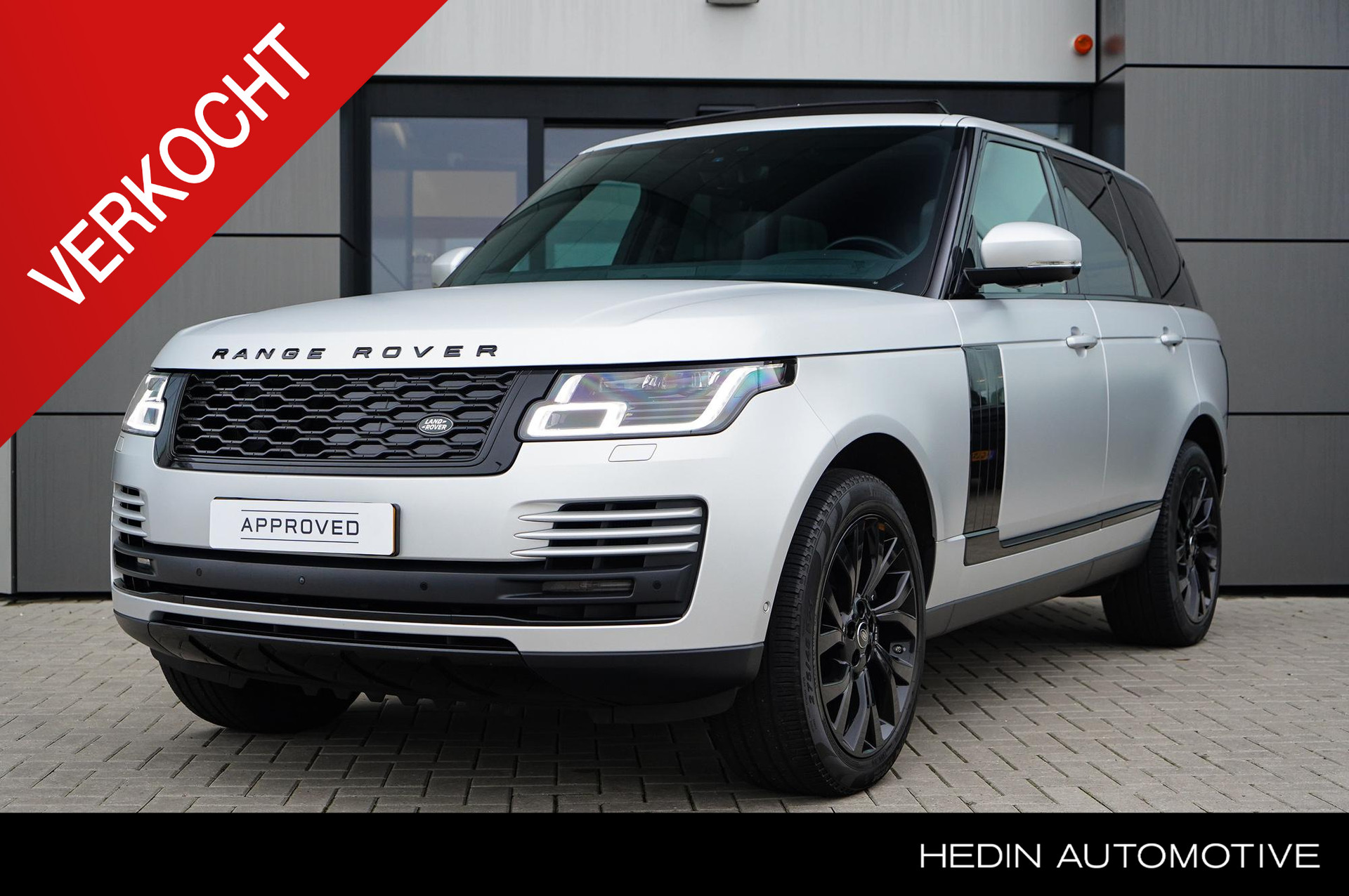 Land Rover Range Rover 2.0 P400e Limited Edition | 2 jaar garantie | SVO Palette Silver | Black Pack | Schuifdak