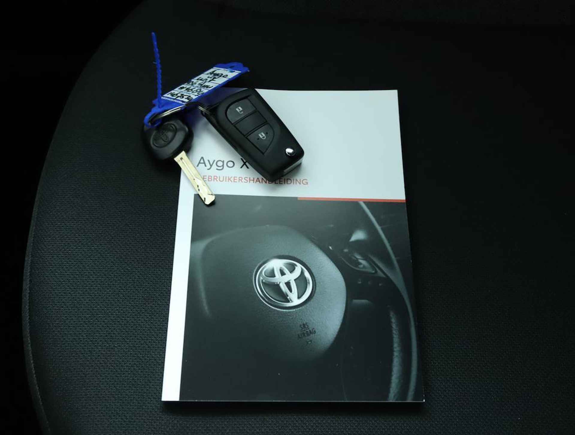 Toyota Aygo X 1.0 VVT-i MT play | Actieprijs €19.950,- | - 12/40