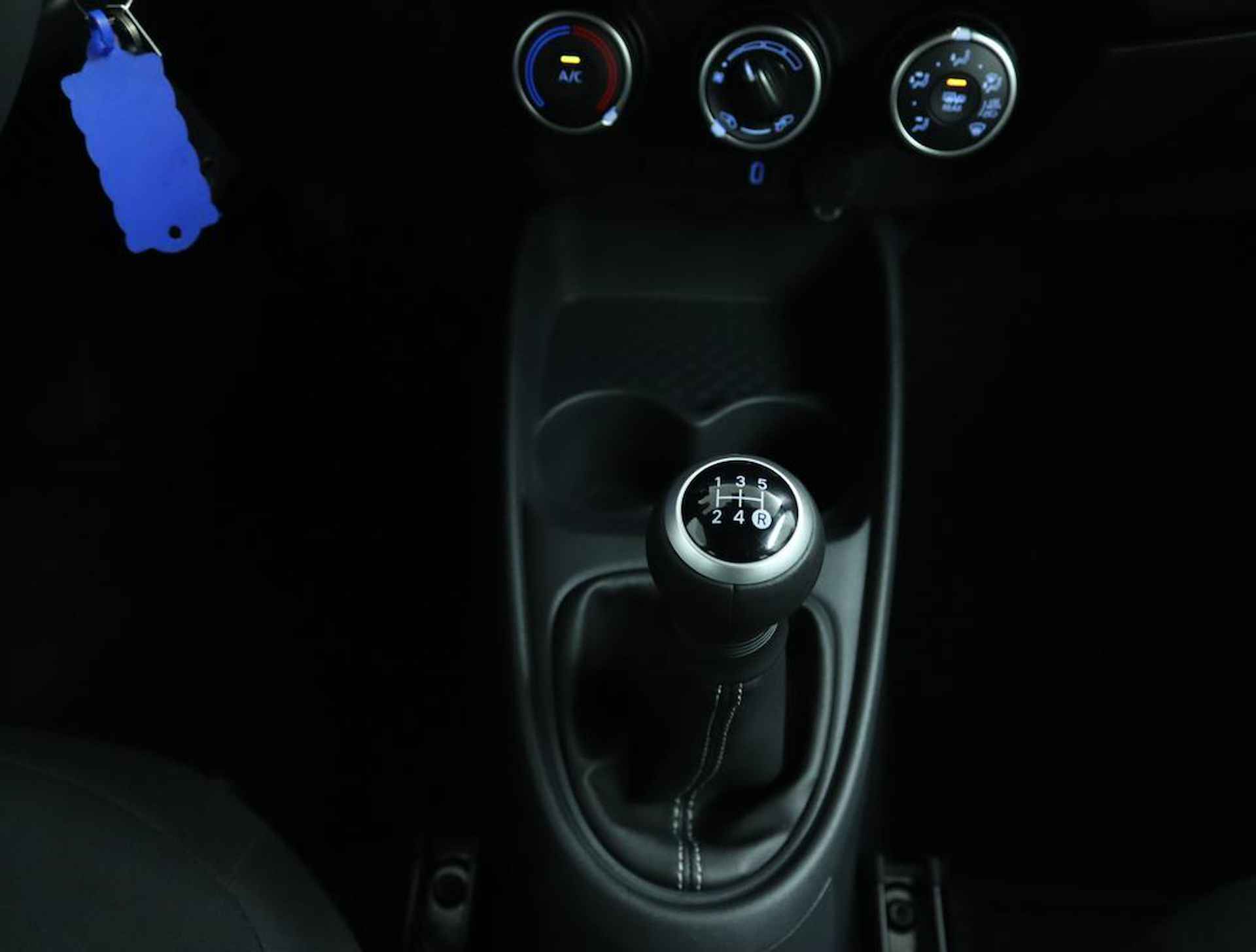 Toyota Aygo X 1.0 VVT-i MT play | Actieprijs €19.950,- | - 13/40