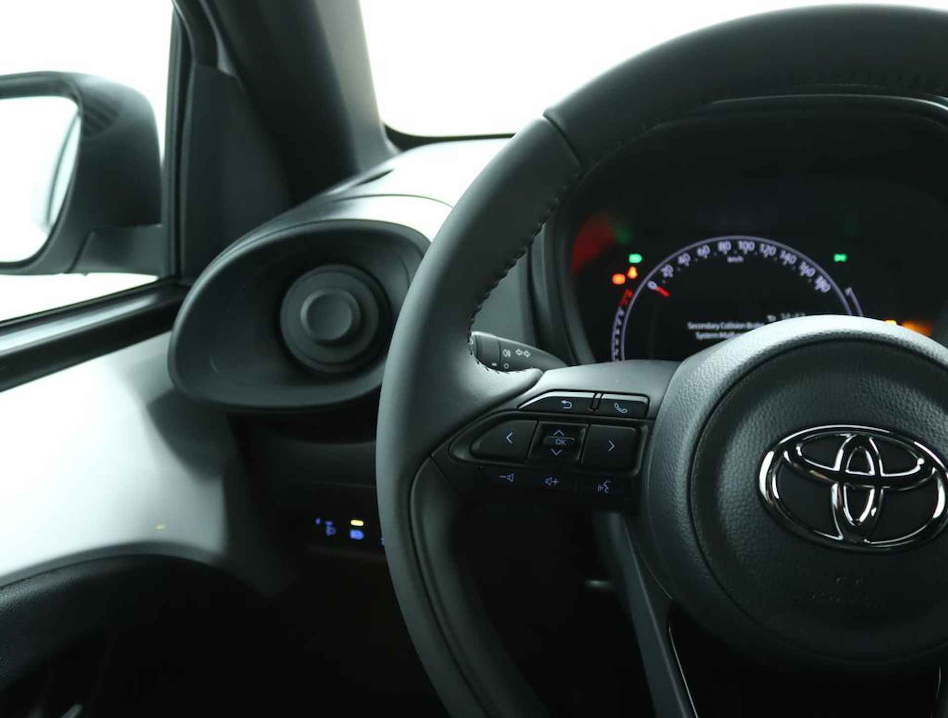 Toyota Aygo X 1.0 VVT-i MT play | Actieprijs €19.950,- | - 19/40