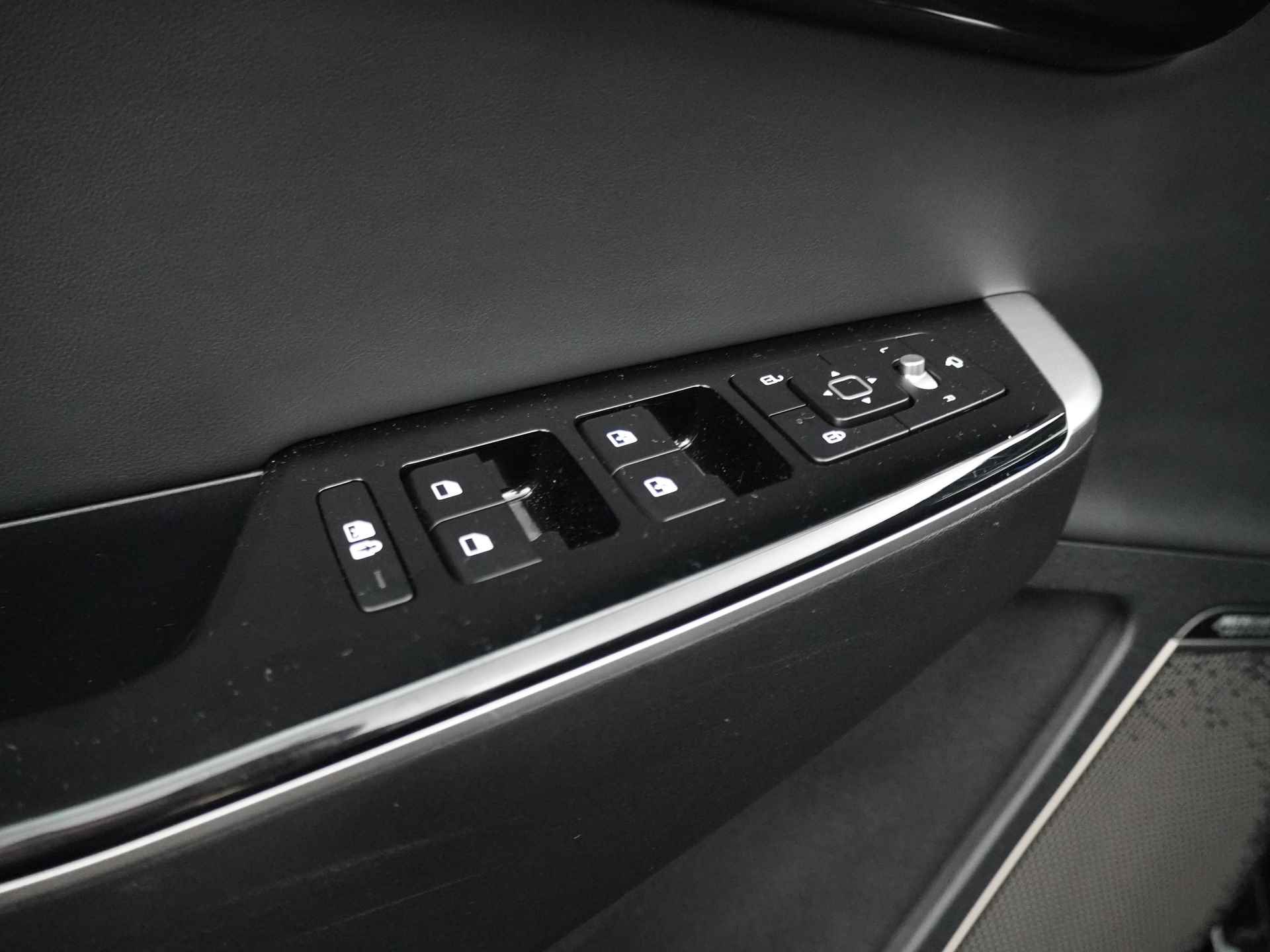 Kia Ev6 Plus 77 kWh RWD 229PK - Led - Adaptief Cruise Control - Voorstoelen Verwarmd - Climate Control - Apple/Android Carplay - Fabrieksgarantie tot 04-2029 - 20/46