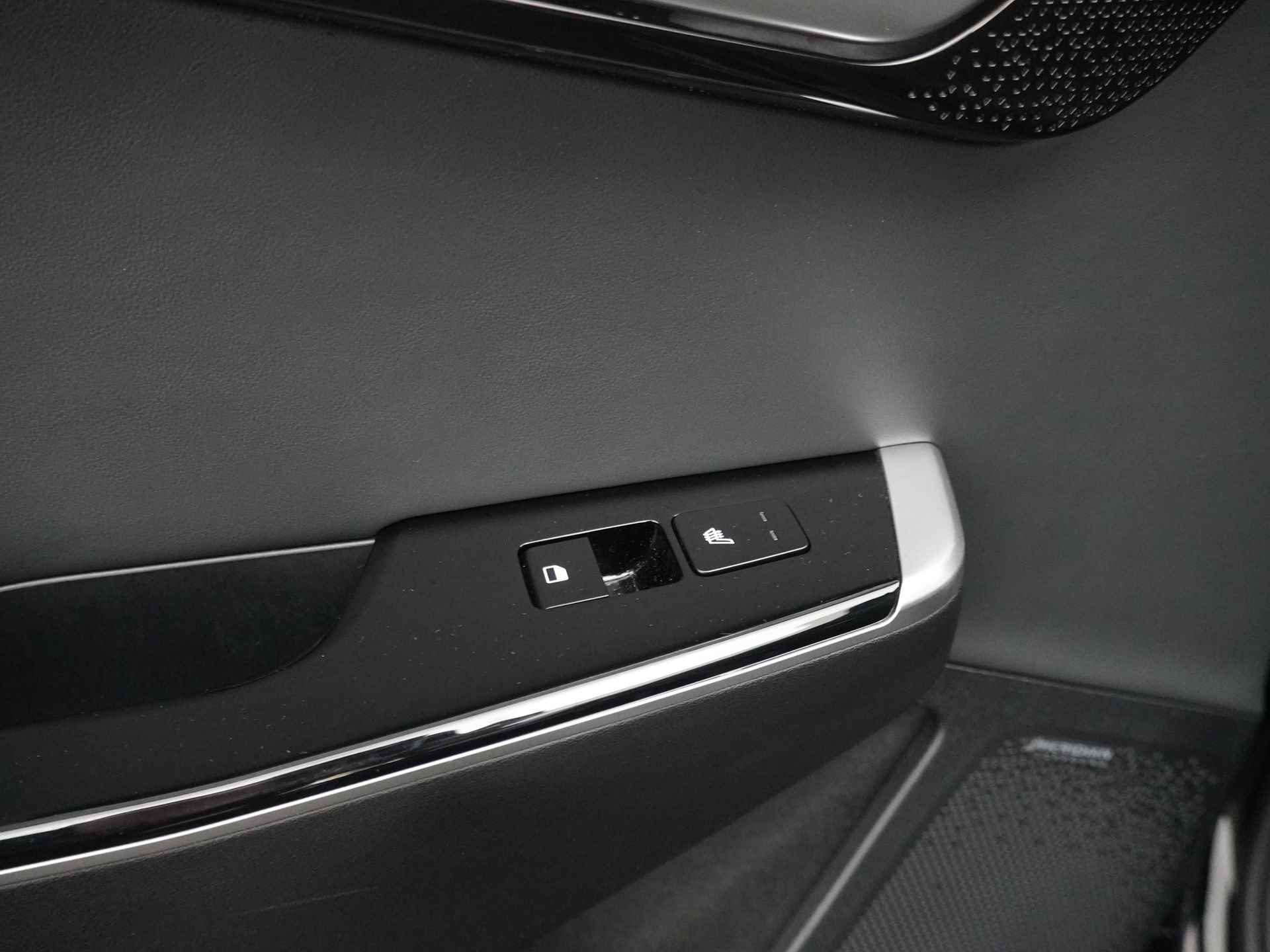 Kia Ev6 Plus 77 kWh RWD 229PK - Led - Adaptief Cruise Control - Voorstoelen Verwarmd - Climate Control - Apple/Android Carplay - Fabrieksgarantie tot 04-2029 - 33/46