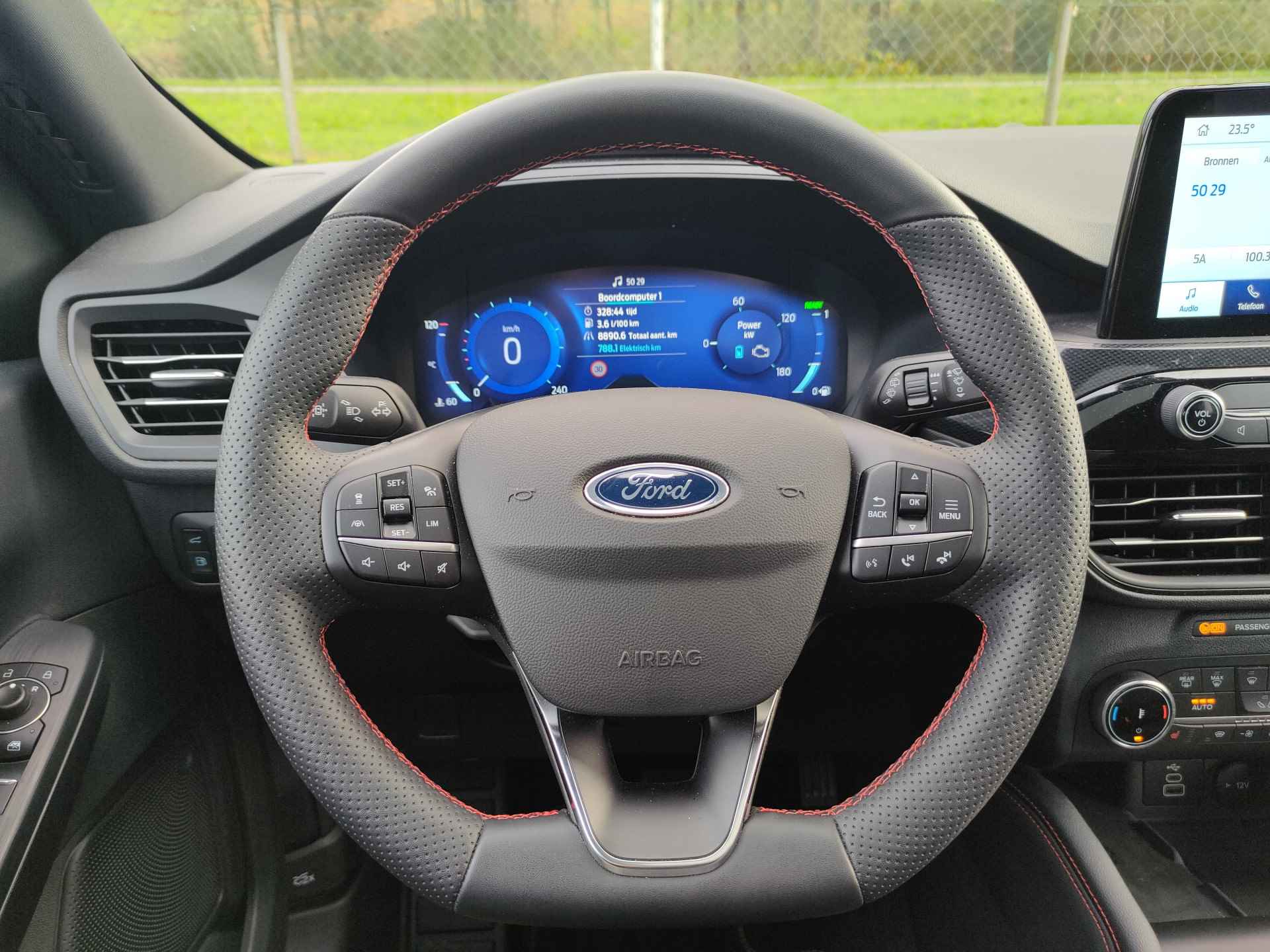 Ford Kuga 2.5 PHEV ST-Line X 225PK | SCHUIF/KANTELDAK | TREKHAAK | ADAP. CRUISE | HEAD-UP | - 14/36