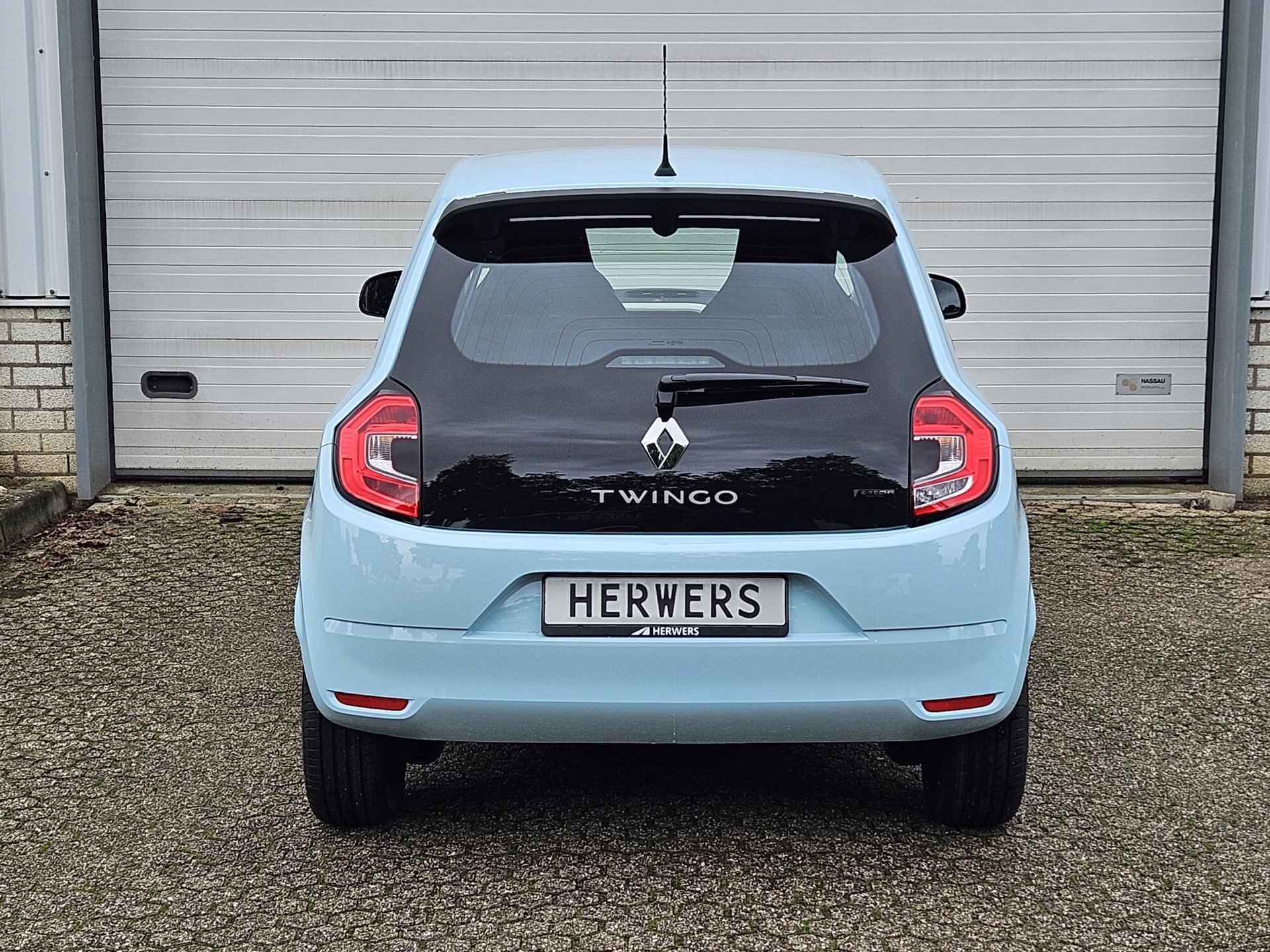 Renault Twingo Z.E. R80 E-Tech Equilibre 22 kWh / Levertijd I.O. / Demo / €2000,- euro subsidie mogelijk!  /  Draadloos Apple Carplay & Android Auto / Airco / - 21/40