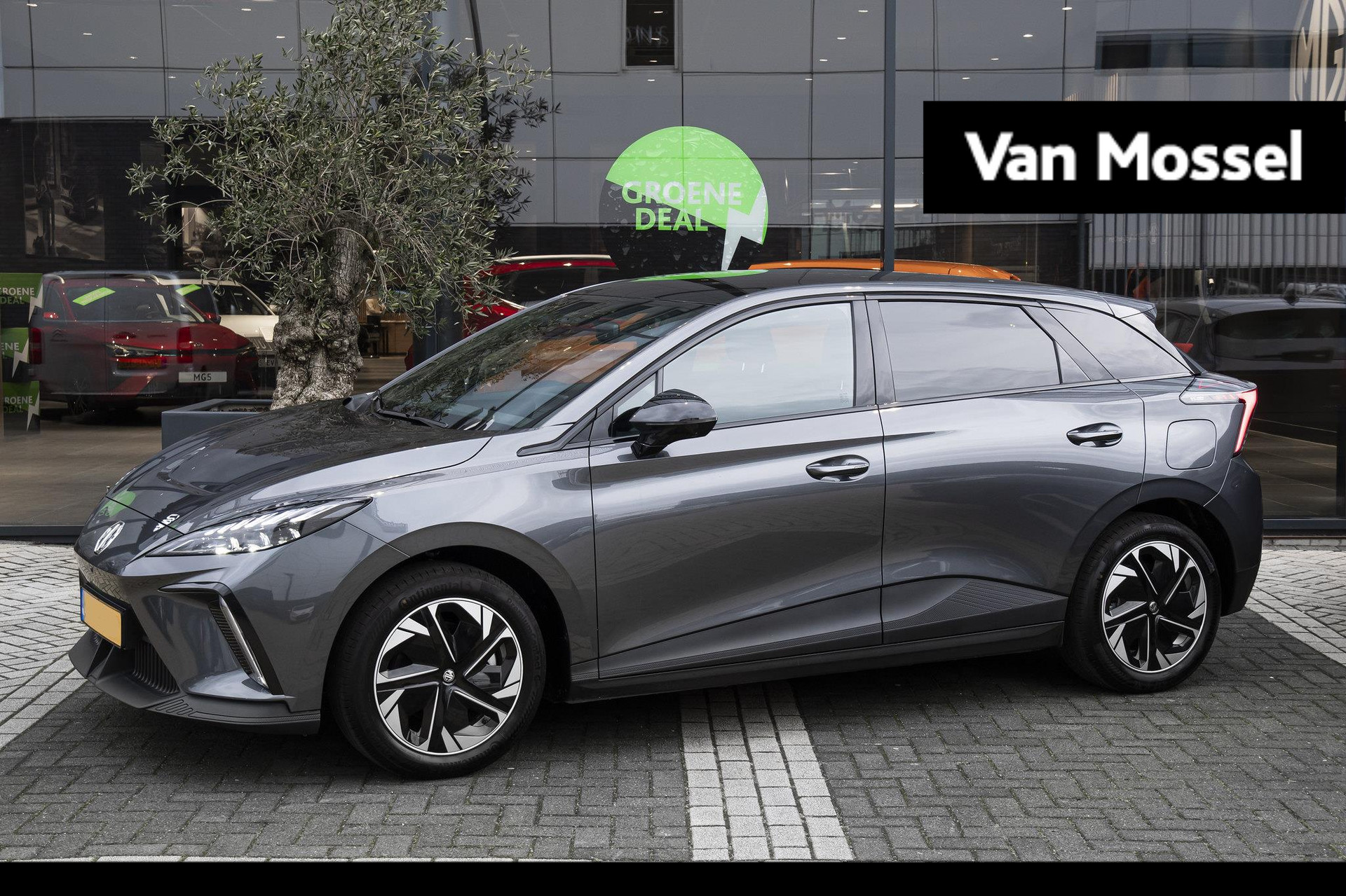 MG 4 Luxury 64 kWh | 435 km WLTP | 7 jaar garantie / 150.000 km |