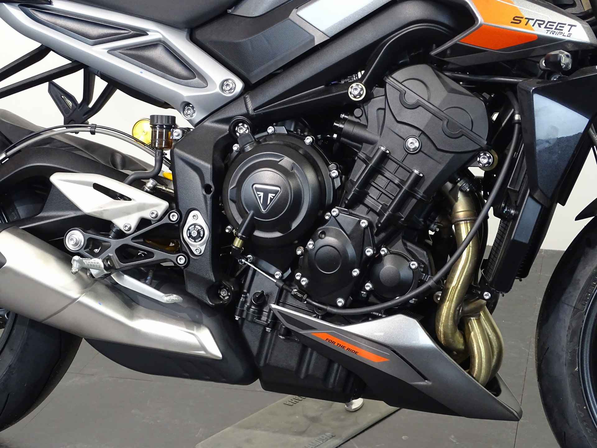 Triumph STREET TRIPLE RS - 5/13